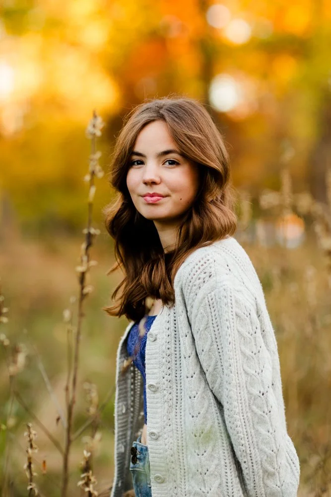 2024_Aubrey_Senior_Portraits_Teasers-8.jpg