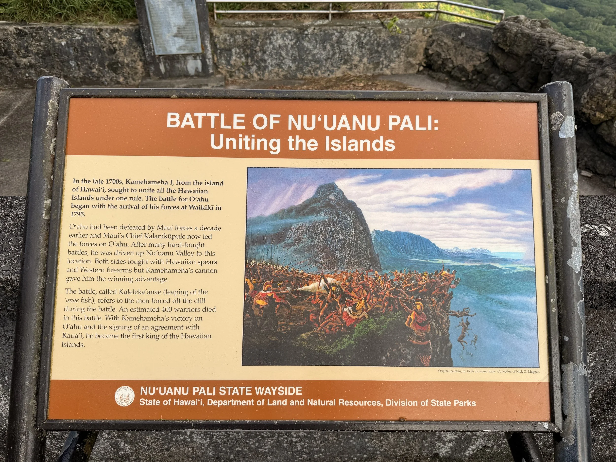 PALI LOOKOUT