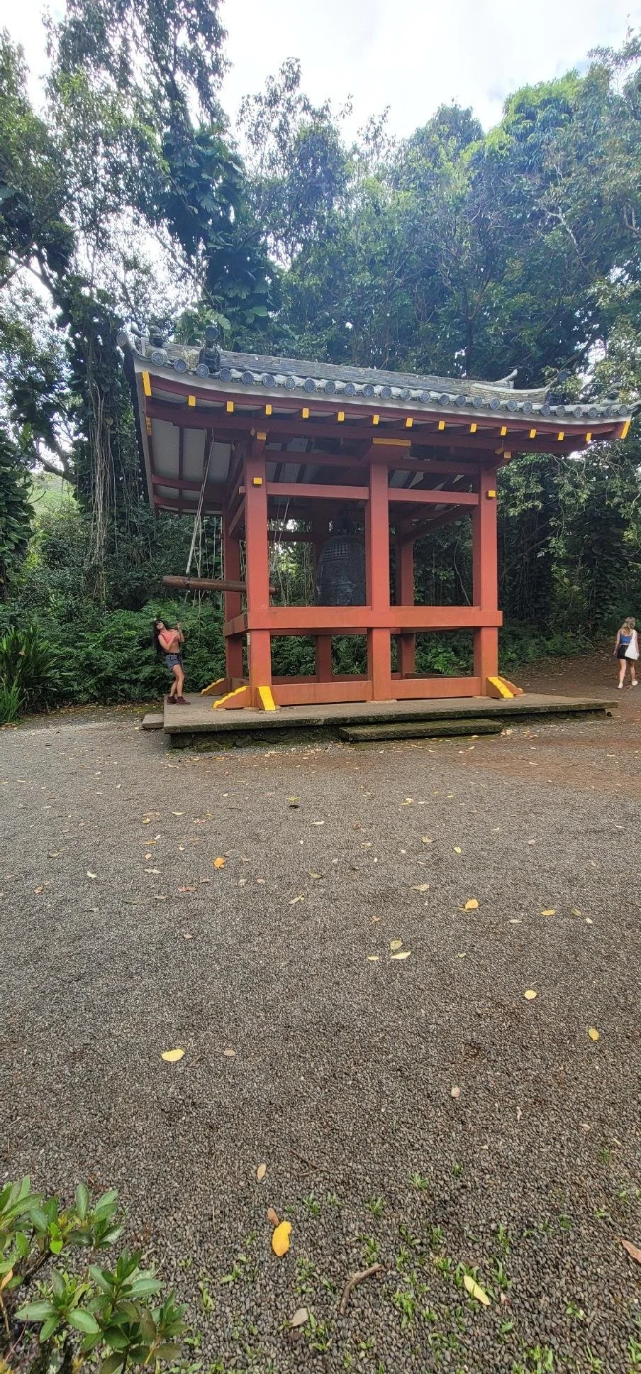 Byodo-In temple bell
