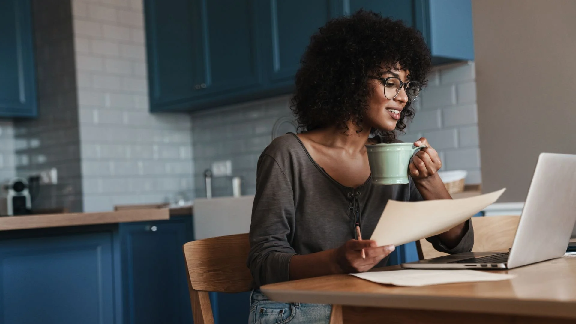 Is caffeine bad for your hormones?