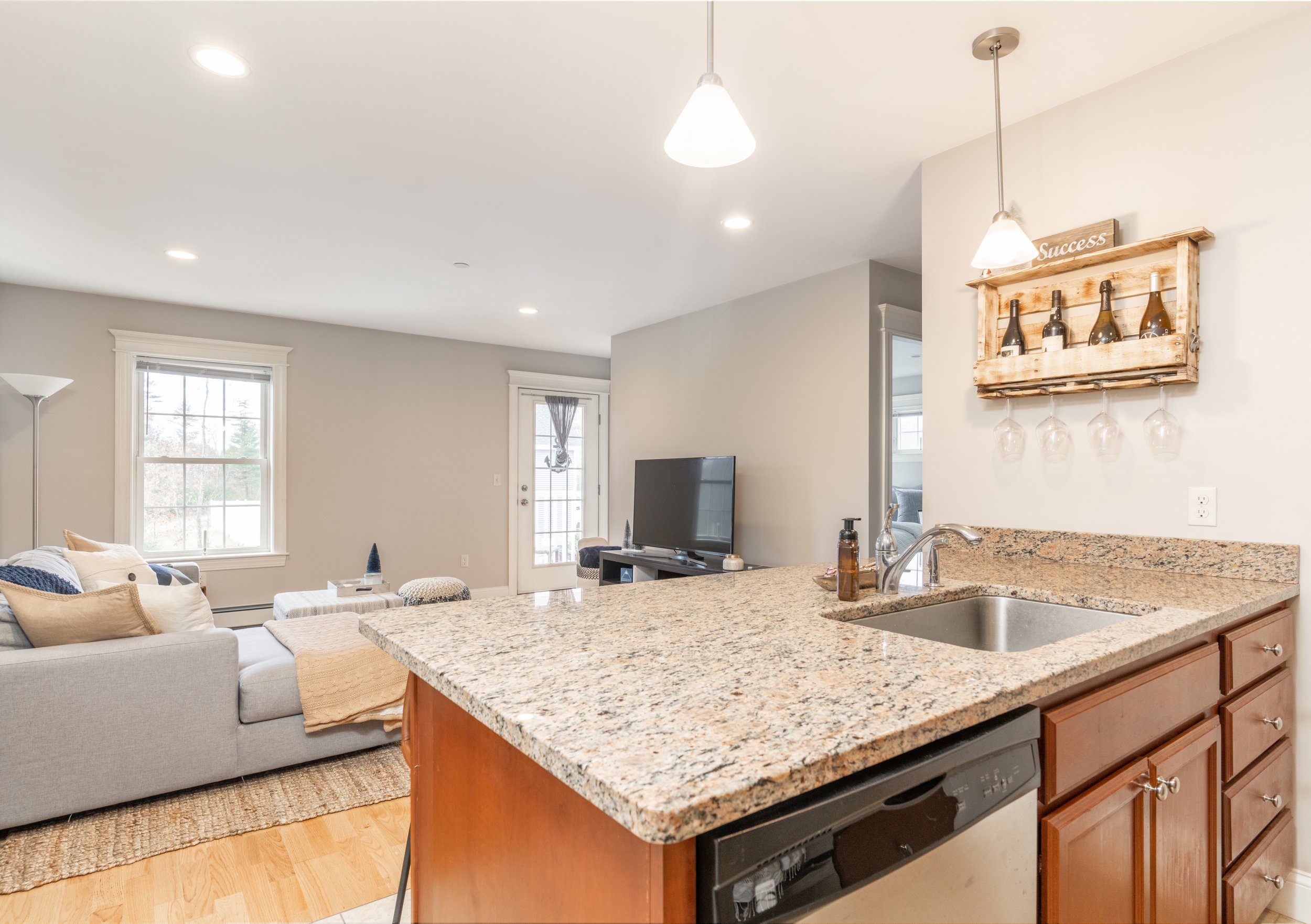 Townhome Gallery — Cascade Falls Apartments