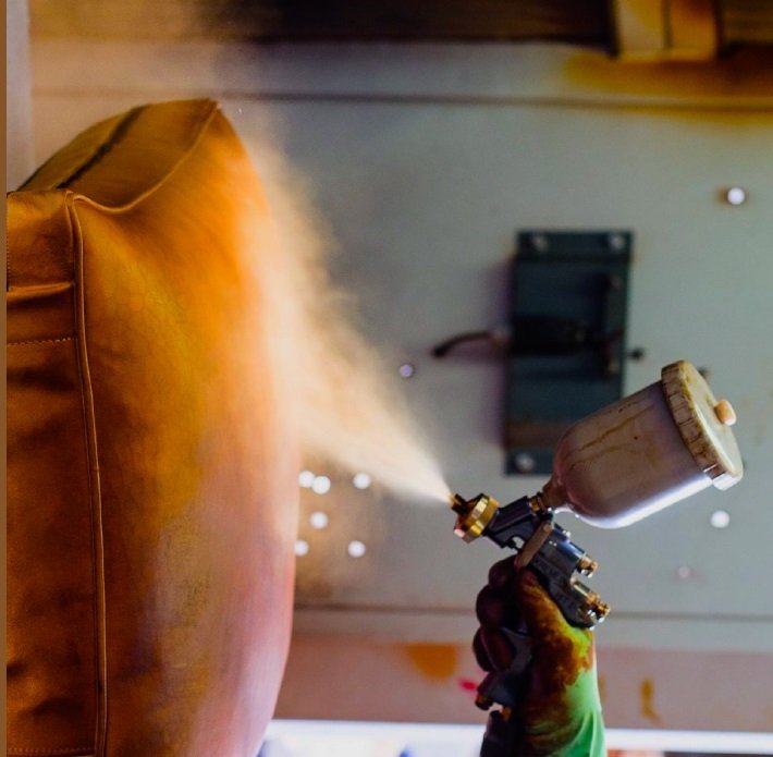  Hand painting the cushions with spray 