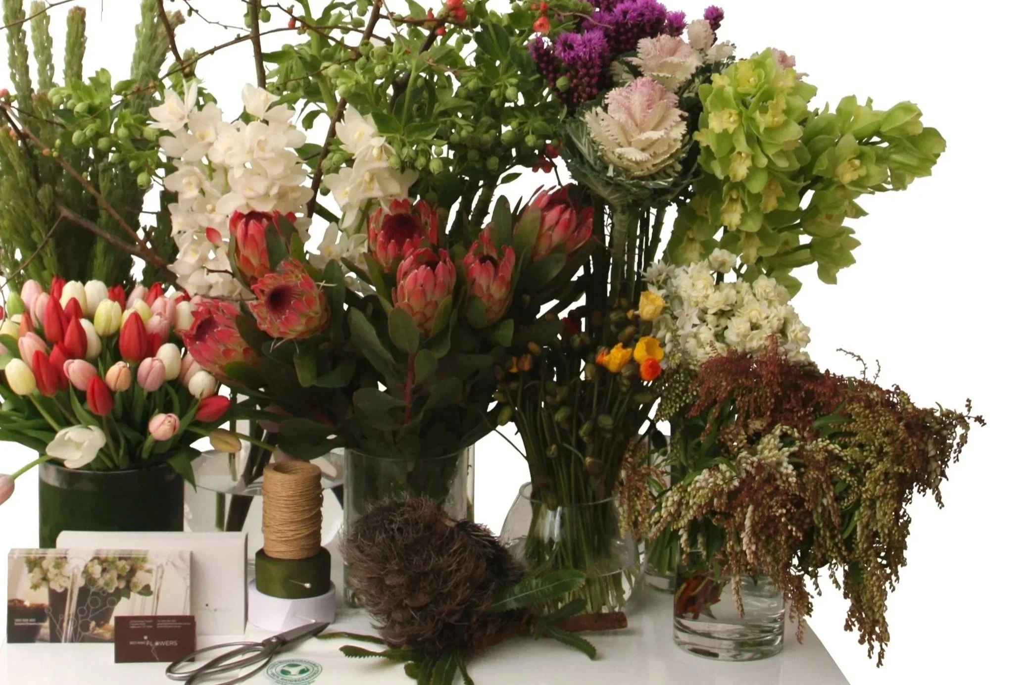 Seasonal Bunch. Botanic Flowers Melbourne 1300 820 920. Mixed premium winter blooms, delivery to Melbourne and all suburbs.