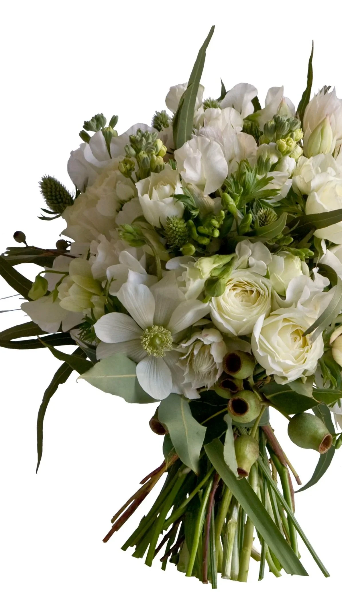 Strauss Bouquet. Botanic Flowers Melbourne 1300 820 920. Classic in design, stylish in nature.