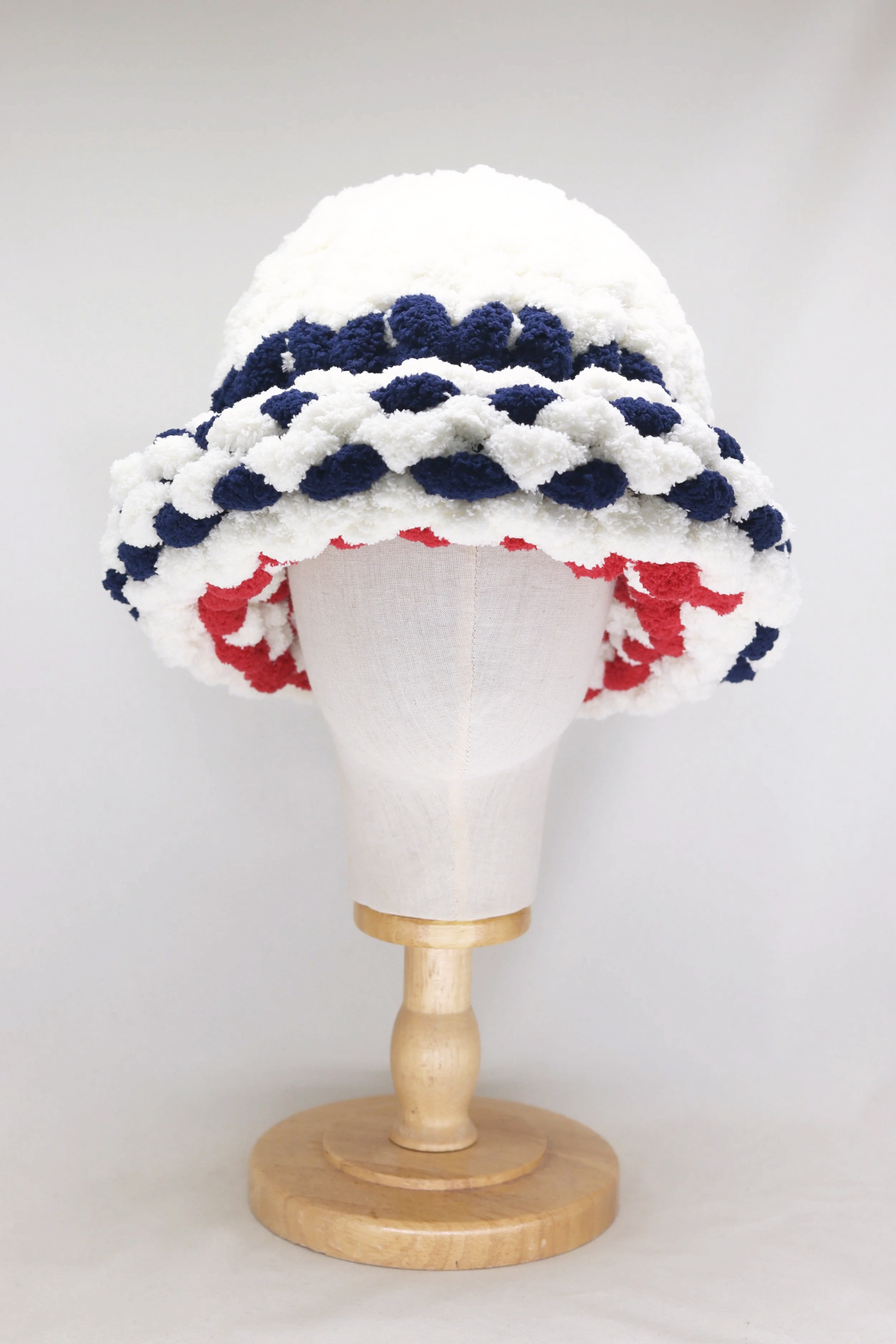 Oversize Knit Hat - Red/White/Dark Blue
