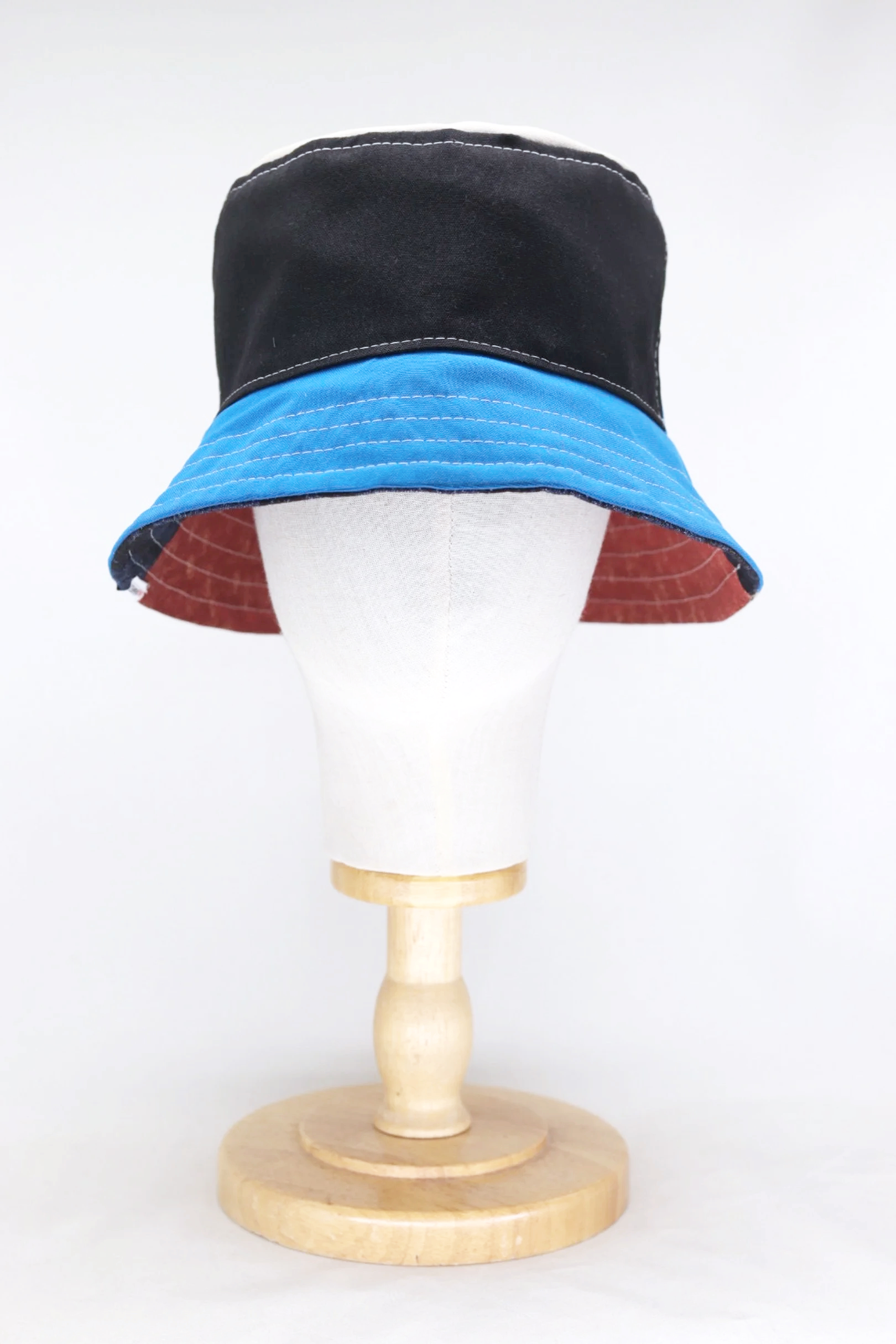 Reversible Bucket - Size Small/Medium