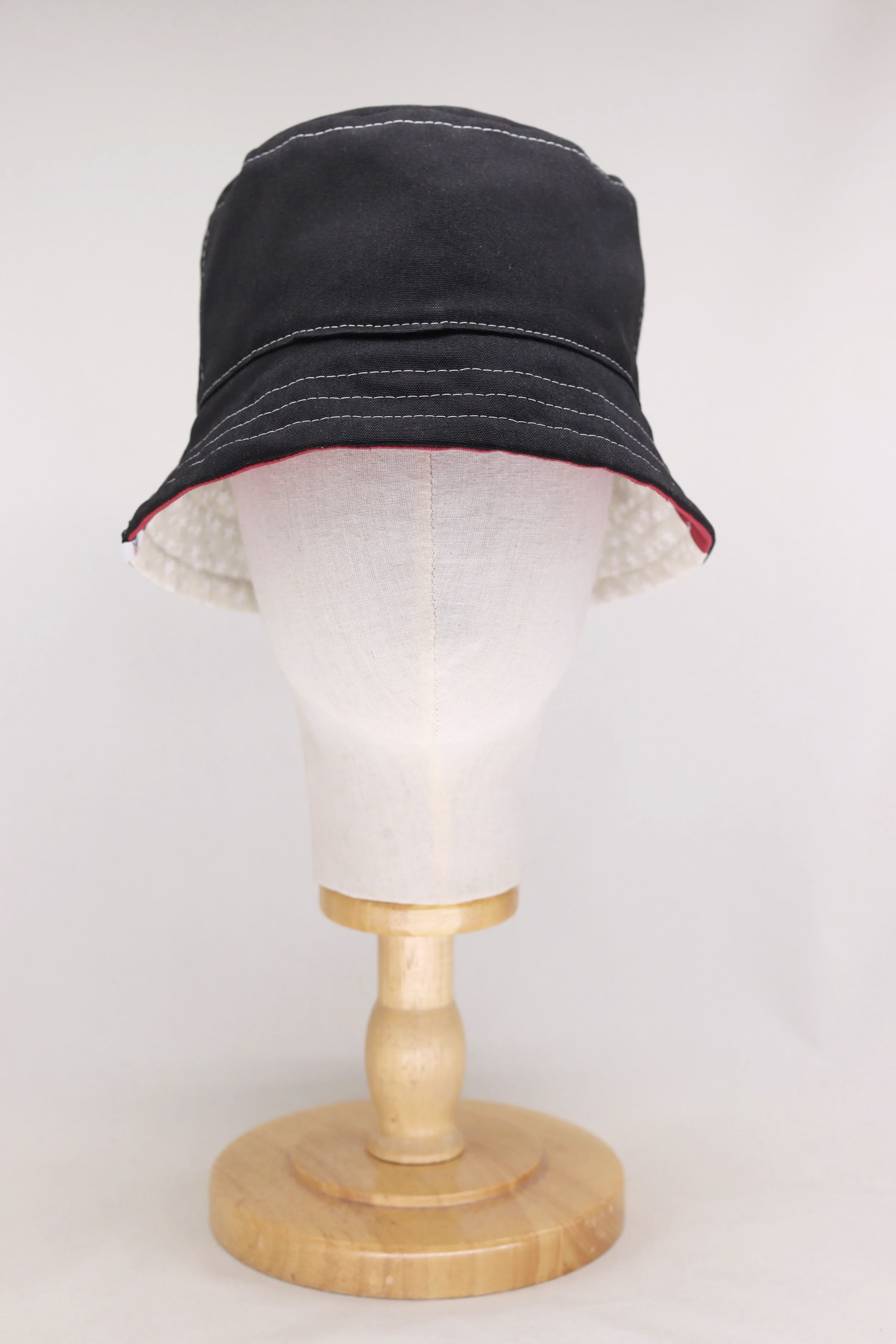 Reversible Short Brim - Size X-Small