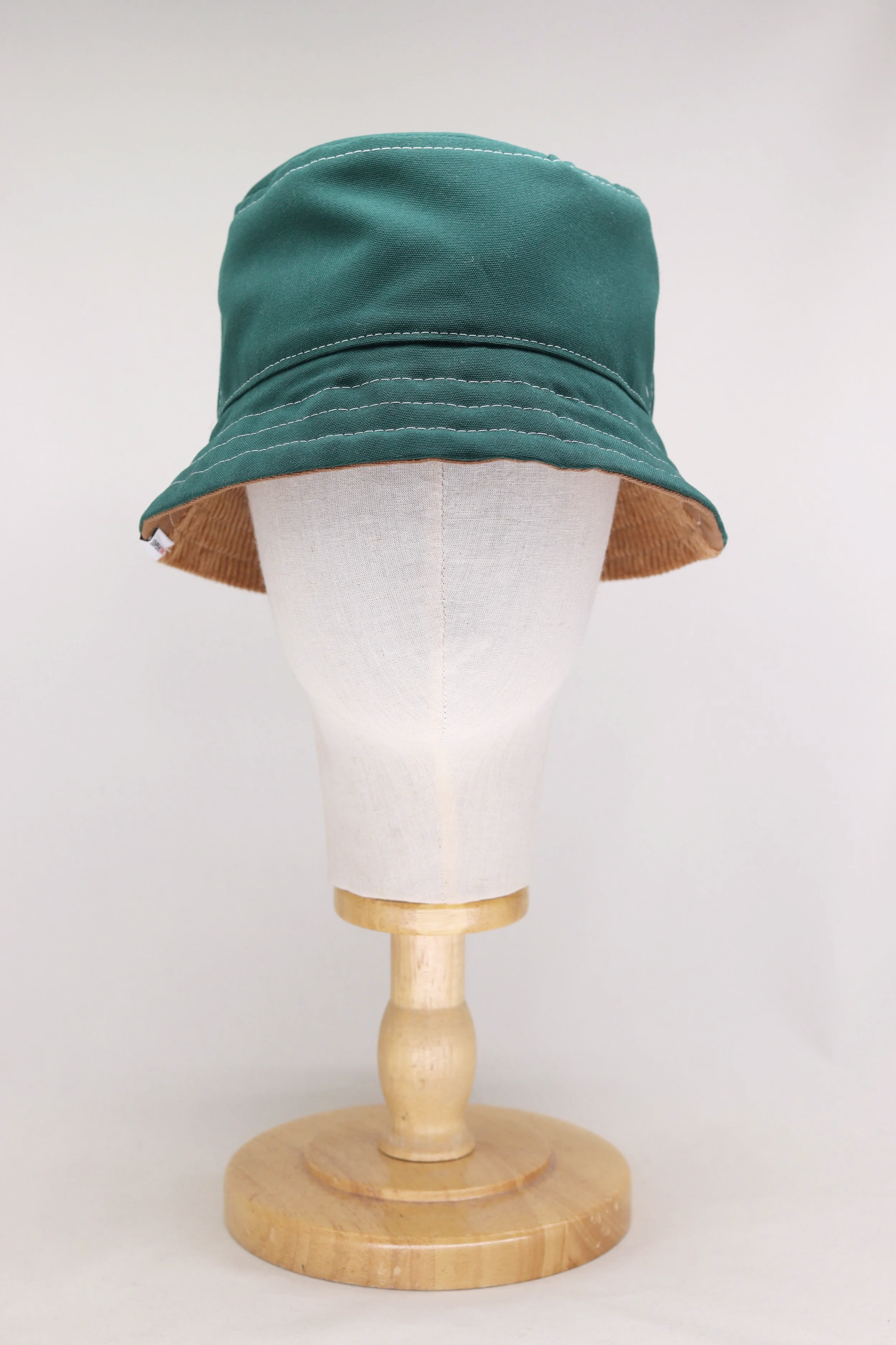 Reversible Short Brim - Size X-Small