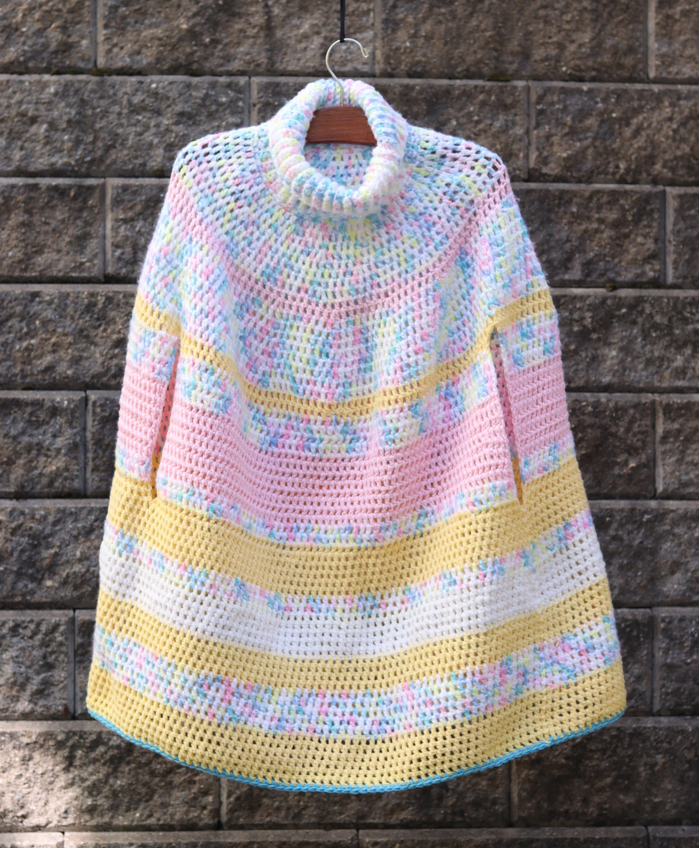Crochet Capelet/Poncho - Adults