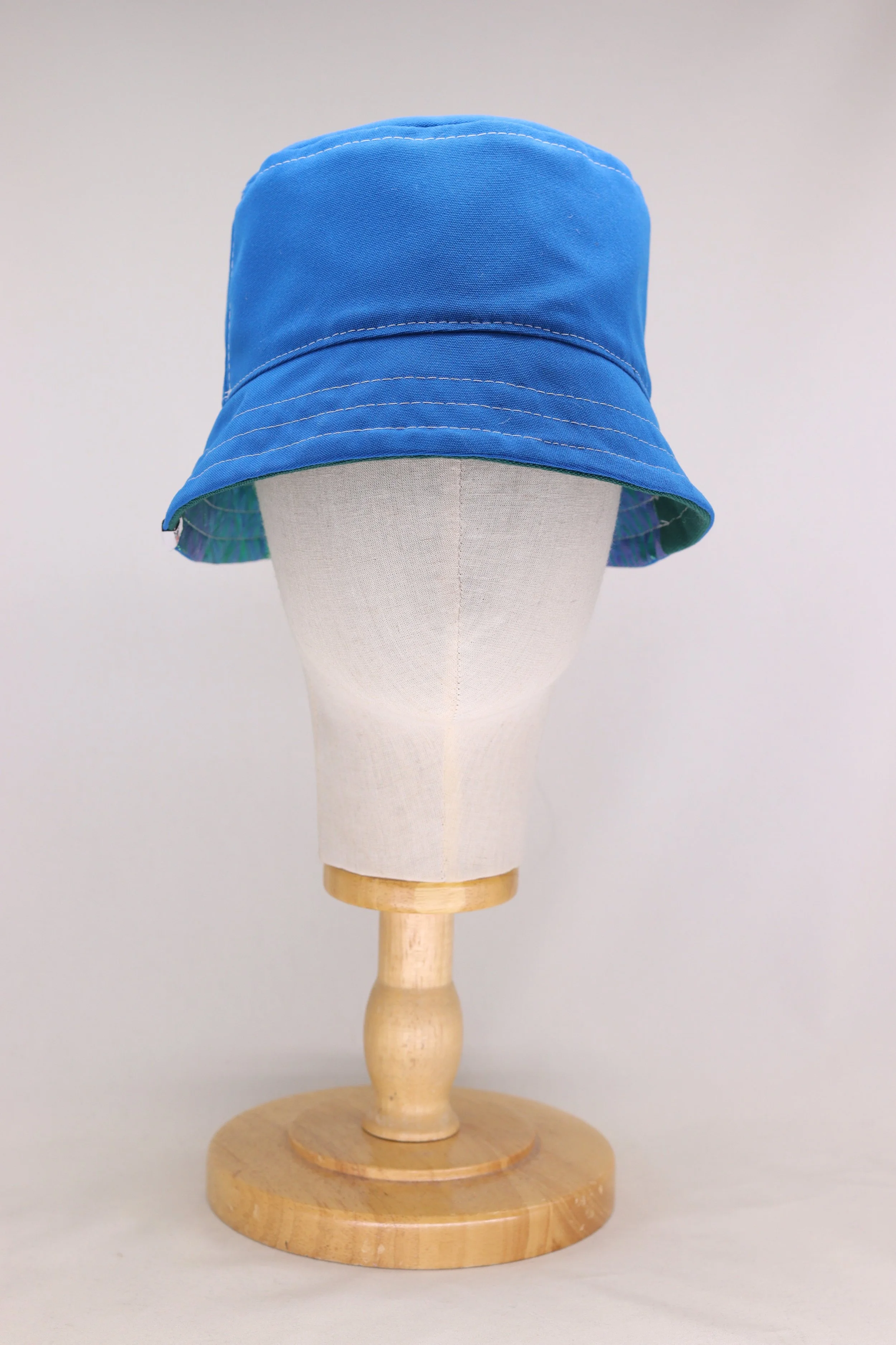 Reversible Short Brim - Size X-Small