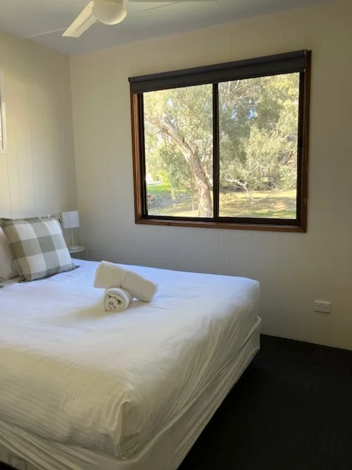 Cabin 2 - Main Bedroom