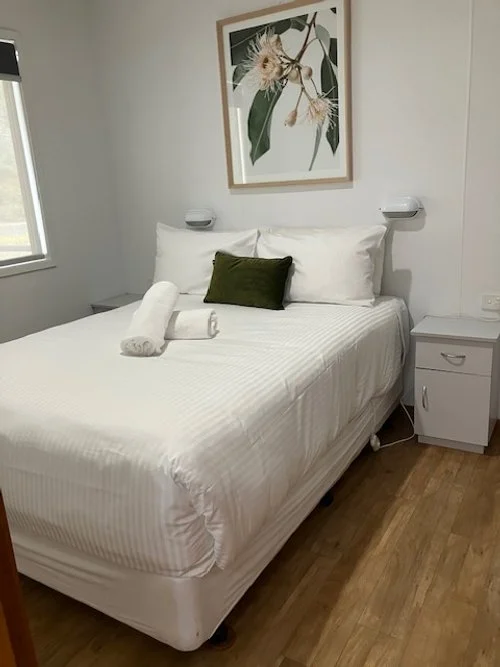 Cabin 19 - Main Bedroom