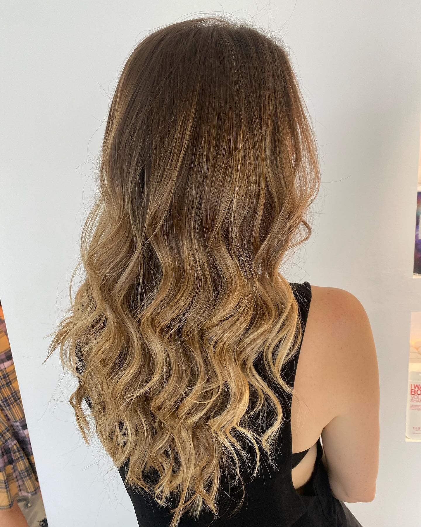 Balayage 🙌🏻 hair by @bryonistander using @lorealpro_education_aus