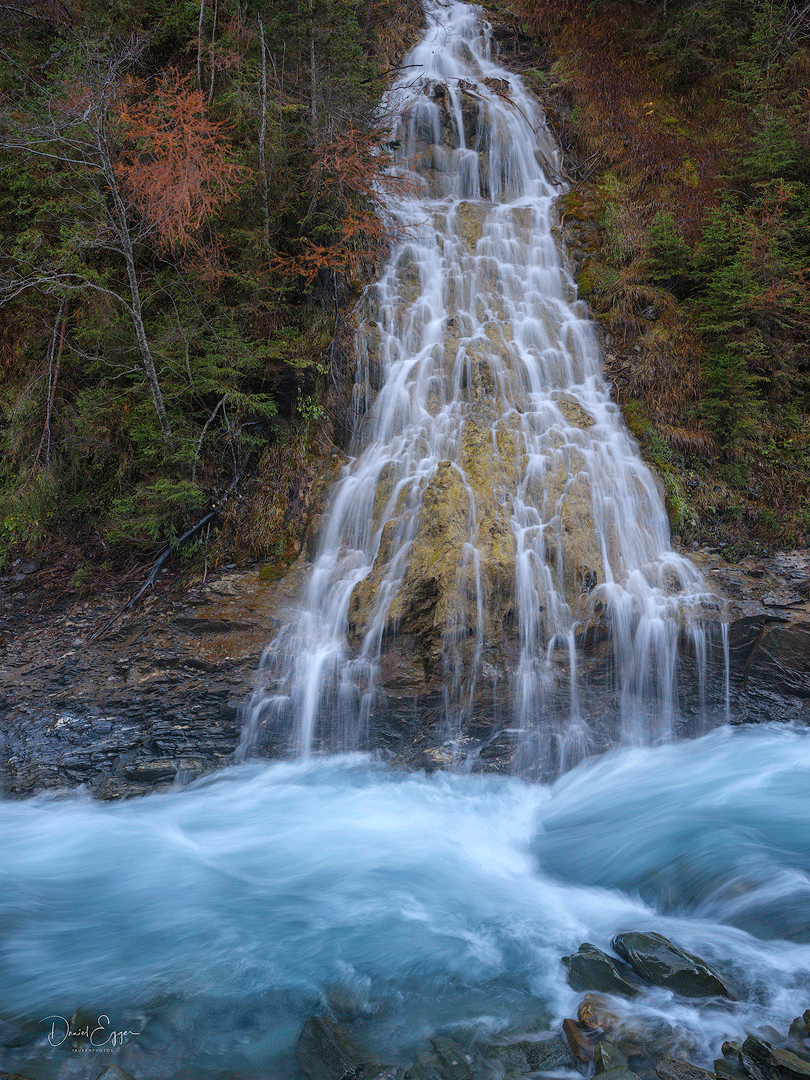 Herbst am Wasserfall
