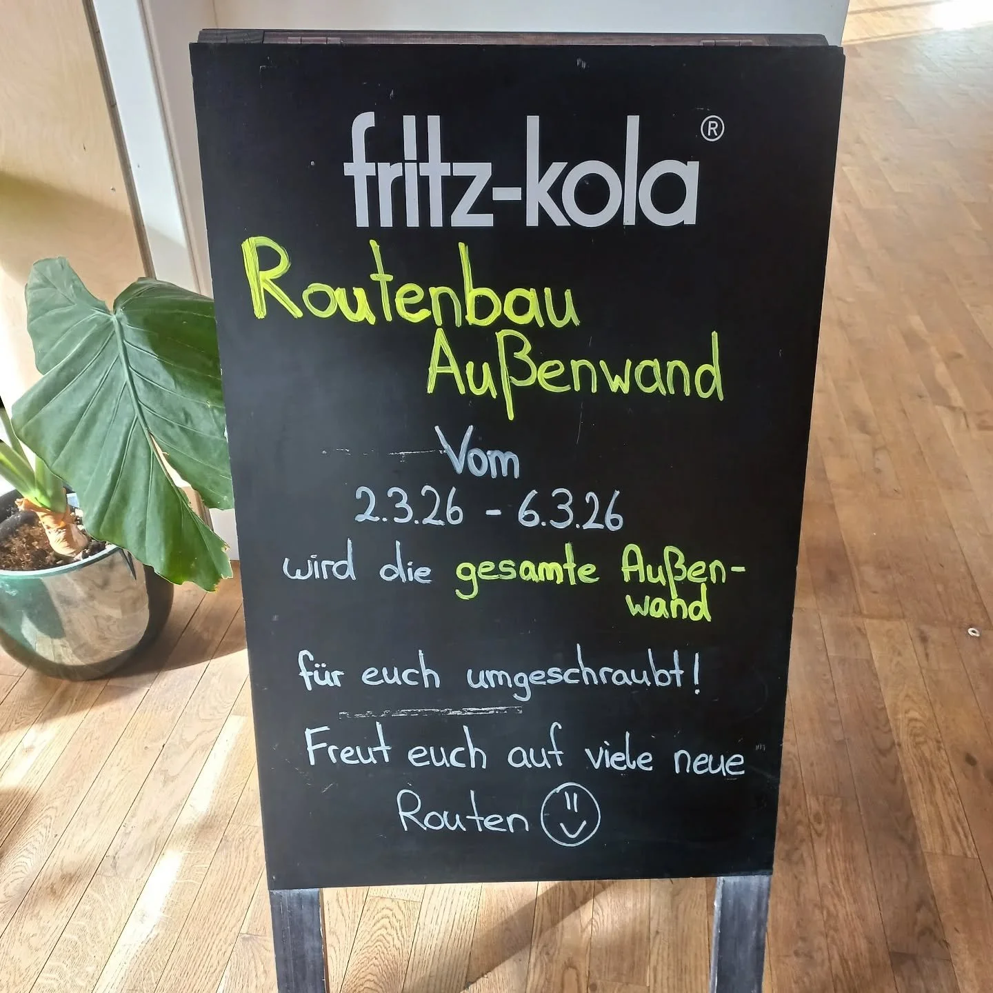 +++ Routenbau Au&szlig;enwand +++

In der ersten M&auml;rzwoche schrauben wir die gesamte Au&szlig;enwand f&uuml;r euch um 🛠🛠🛠.

P&uuml;nktlich zum Saisonstart gibt es f&uuml;r euch dann Routen in allen Schwierigkeiten und Stilen 😎!

Bitte beacht