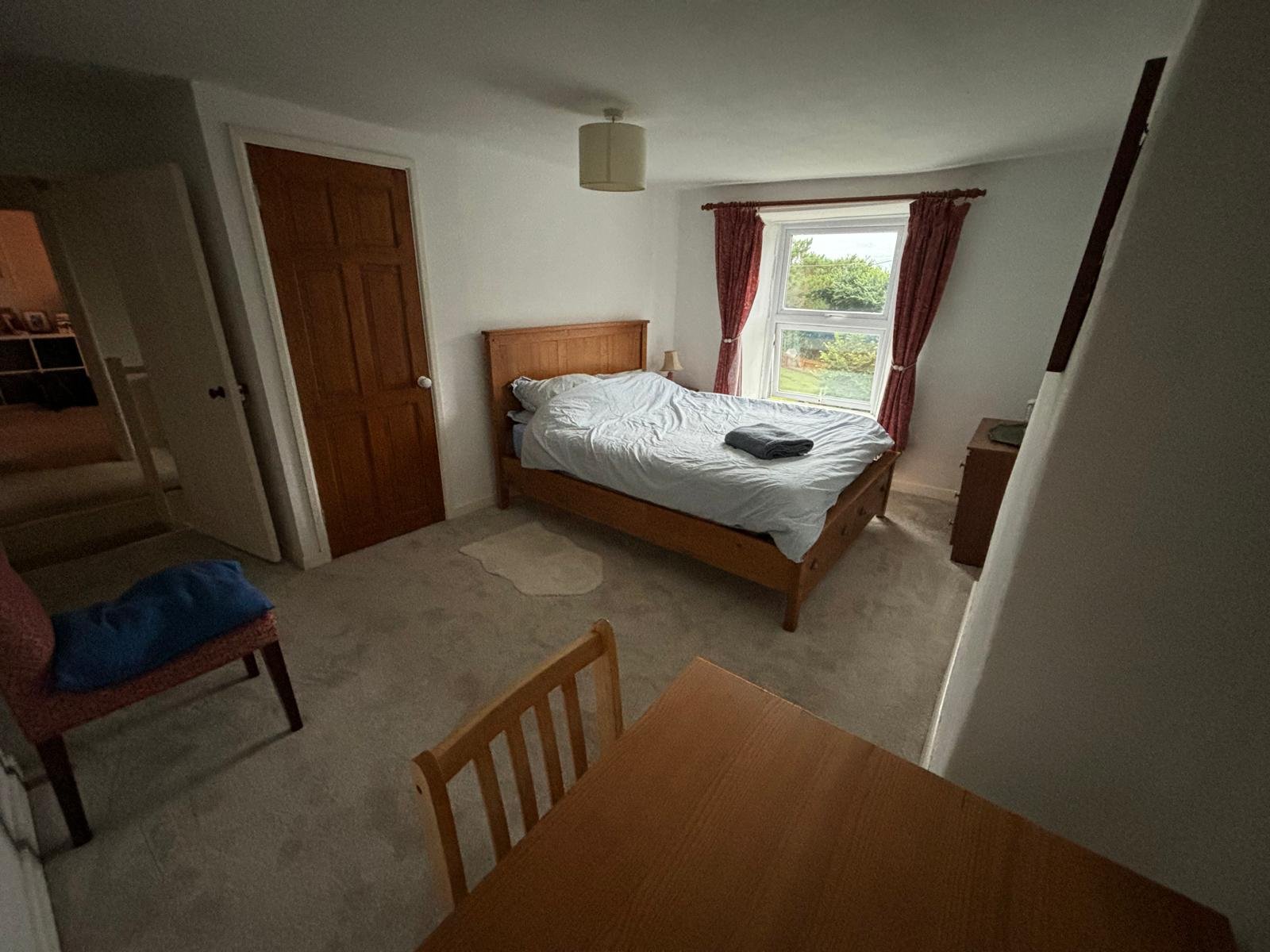 Cornwall Weekender - 3-person en-suite - whole room (double with camp bed)