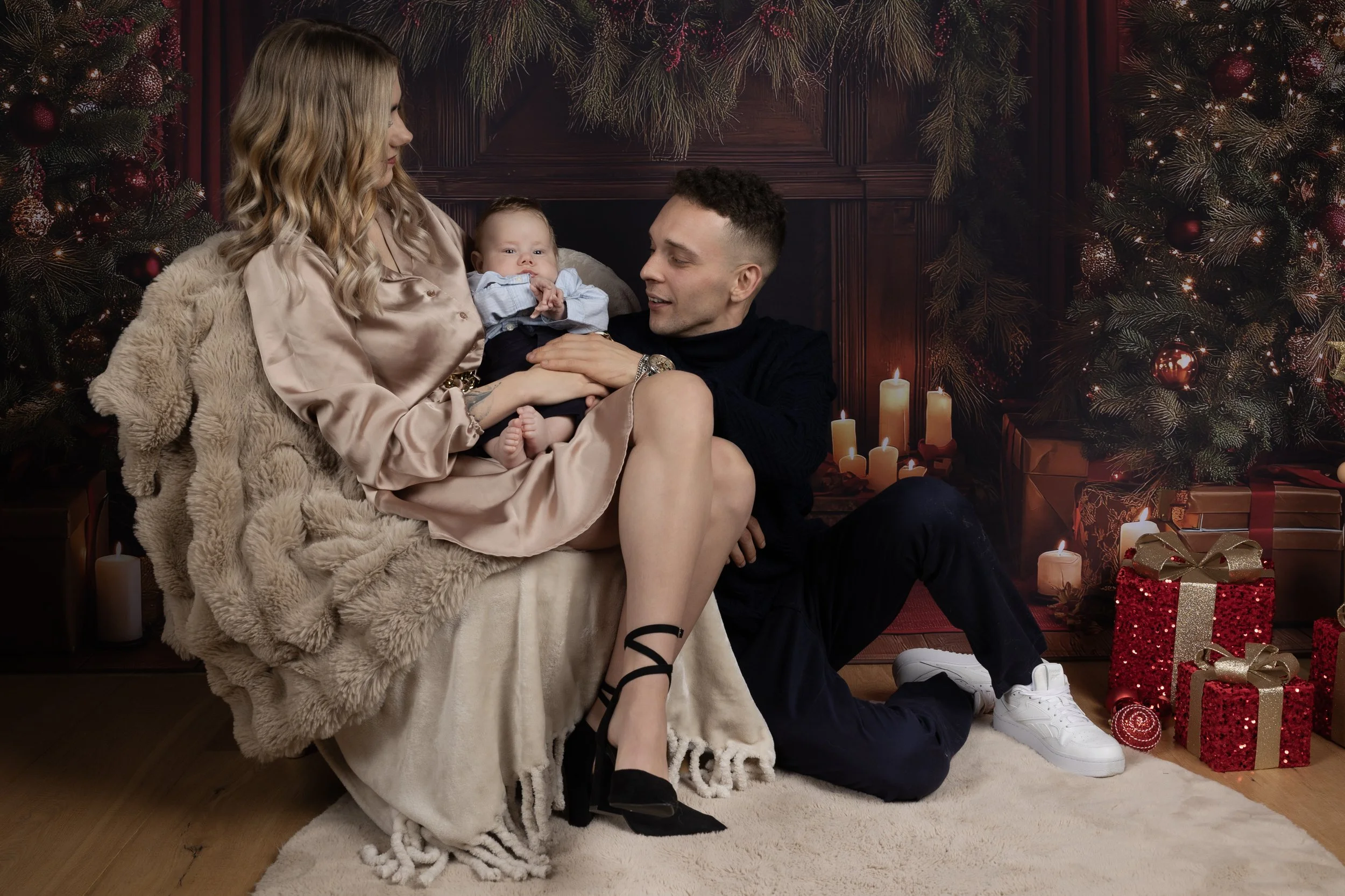 ZuziaXmas2025_12_10_9999_69.jpg