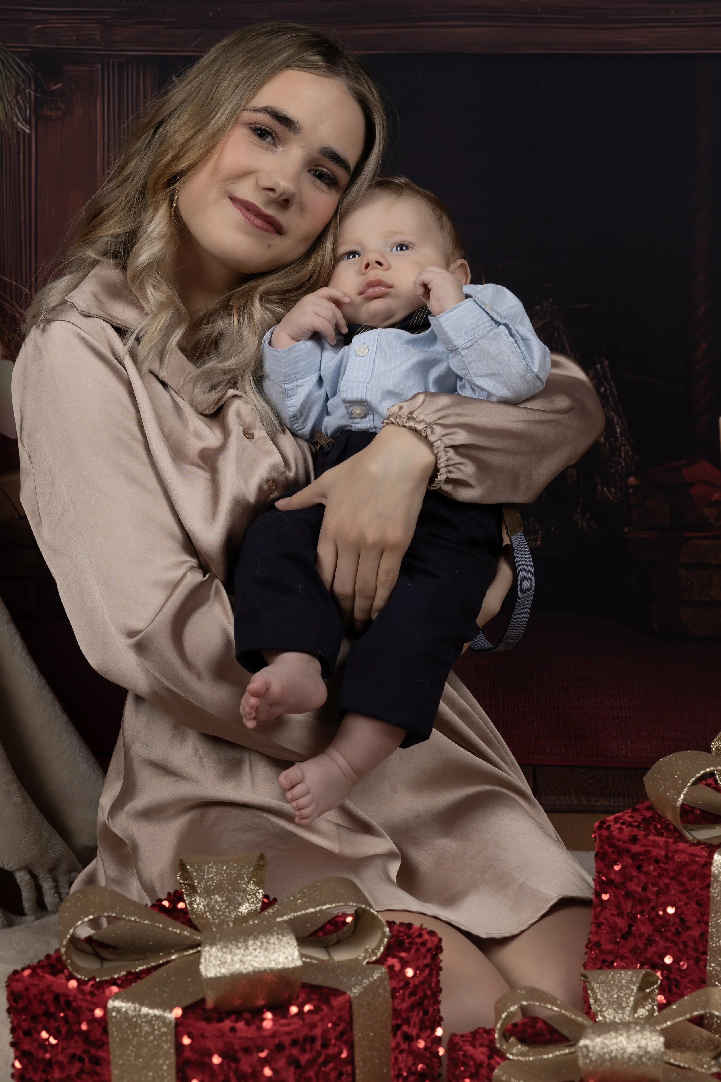 ZuziaXmas2025_12_10_9999_126.jpg