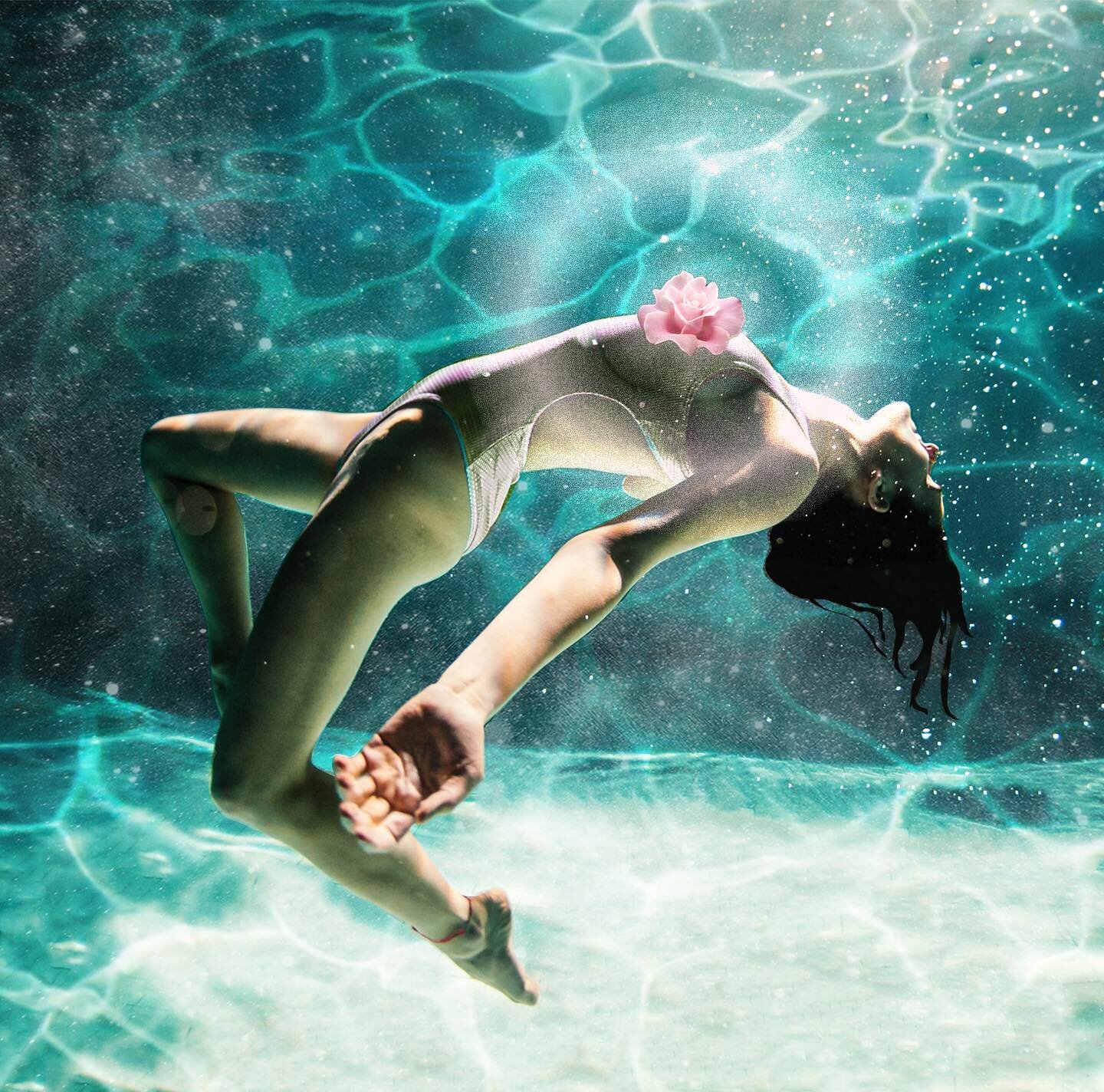 🌸🌸🌸🌸 being intentioned without being in tension :::: reclaiming feminine magnetism from the death grip of over-functioning + control 

dear friends-- 
I am so very excited to be publishing the latest soulflower &ldquo;exploration du jour&rdquo; a