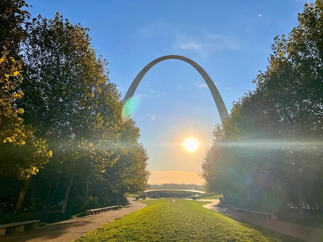 GATEWAY ARCH