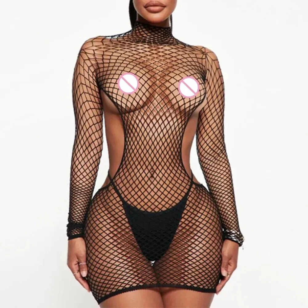 fishnet-lingerie-set-open-back-351.webp