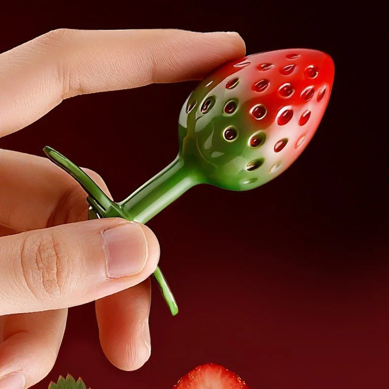 lockink-strawberry-metal-anal-plug-05.jpg
