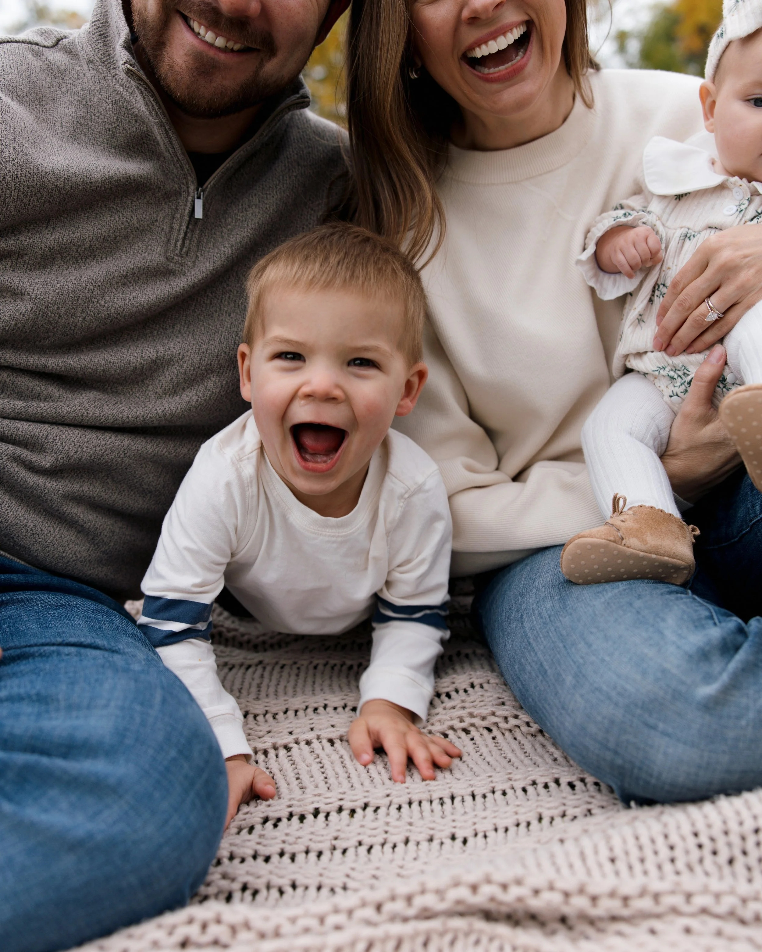 Bergdahl Fam:
Family sessions >>