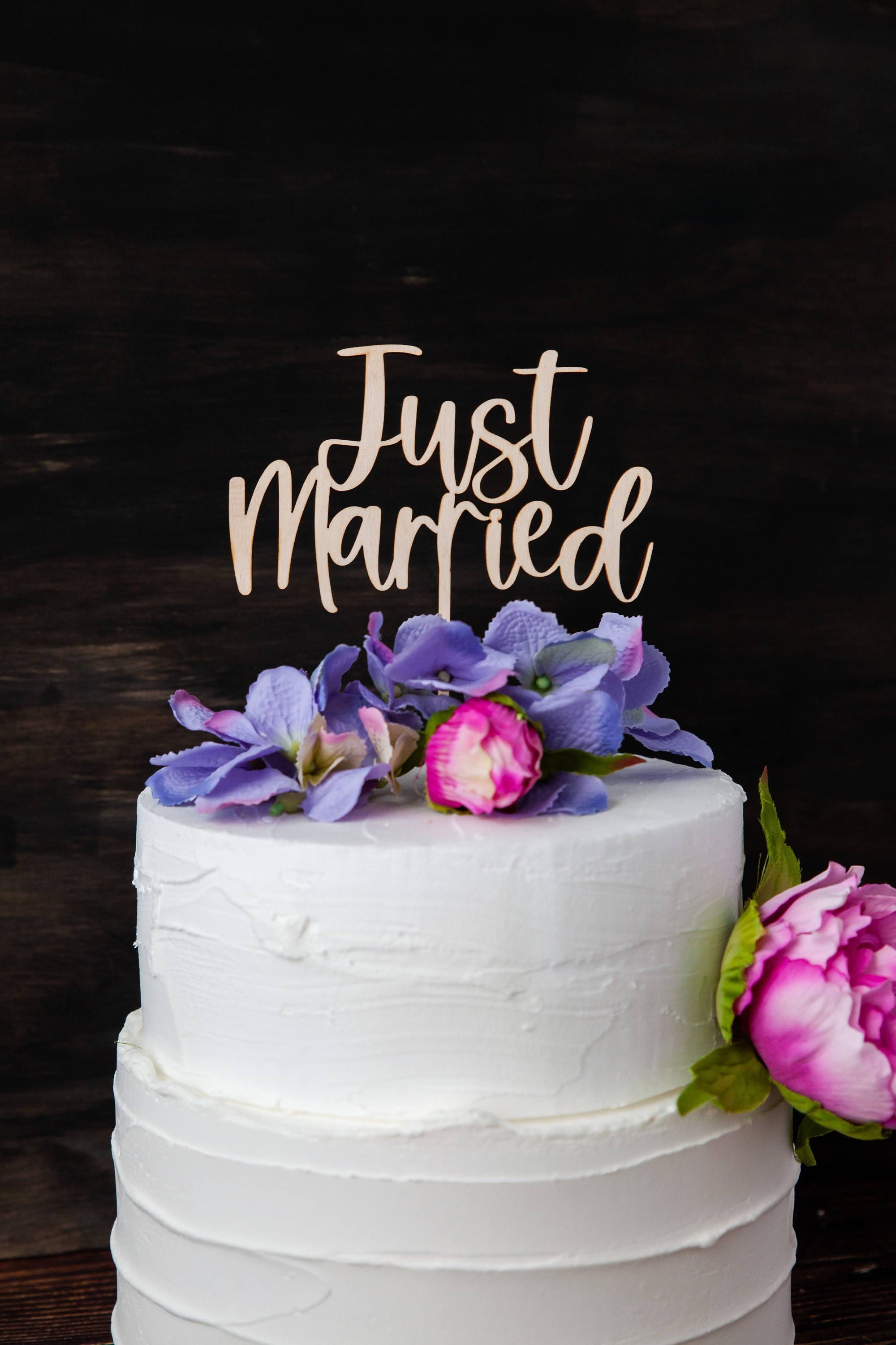 Just married wooden cake topper, Bridal cake topper, Bridal shower cake topper, Bridal shower decor, Wedding decoration cake topper, Custom cake topper for wedding Canada