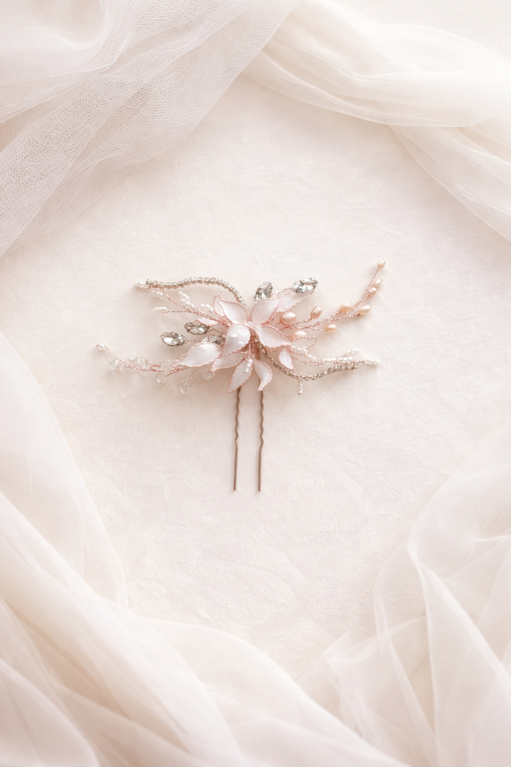 ELAINA Gold flower wedding hair comb - Handmade wedding hair accessories