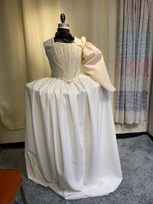 A full mock-up photo