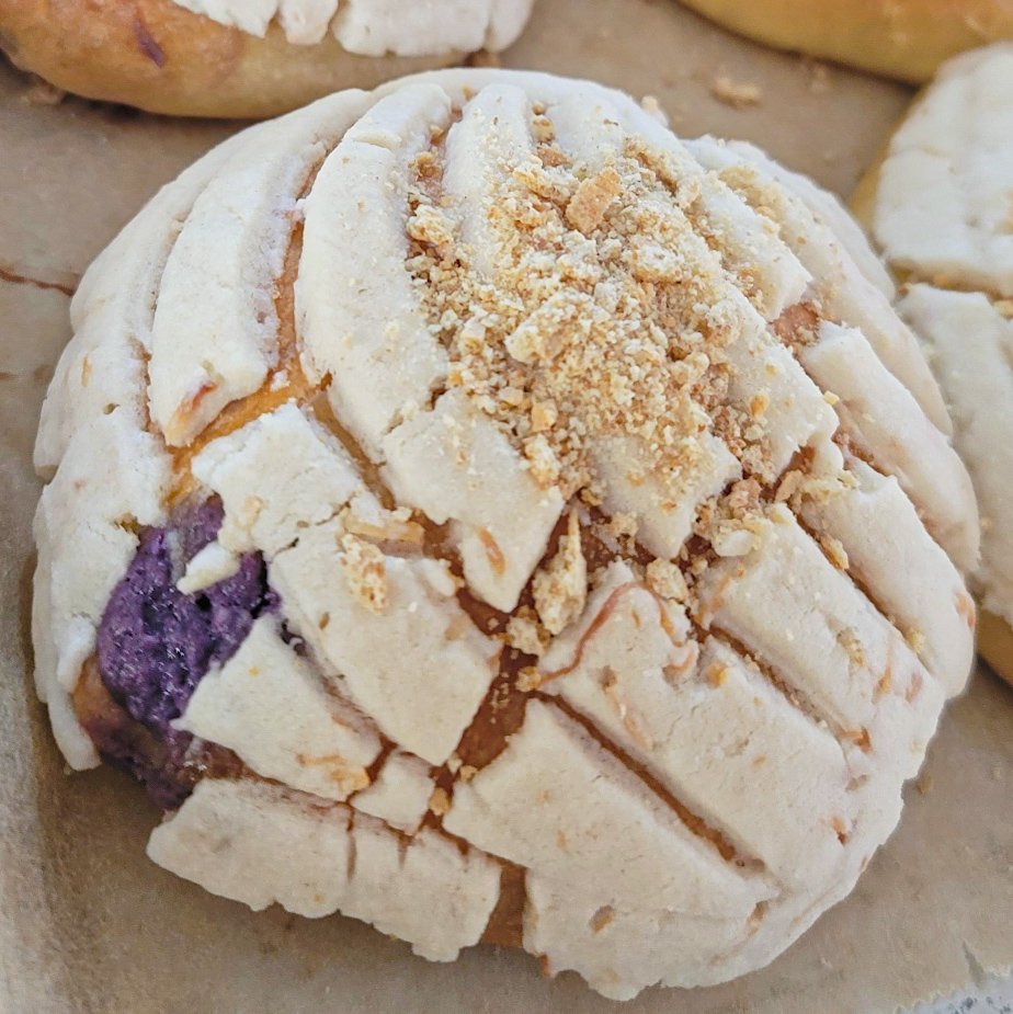 Ube Coconut Concha