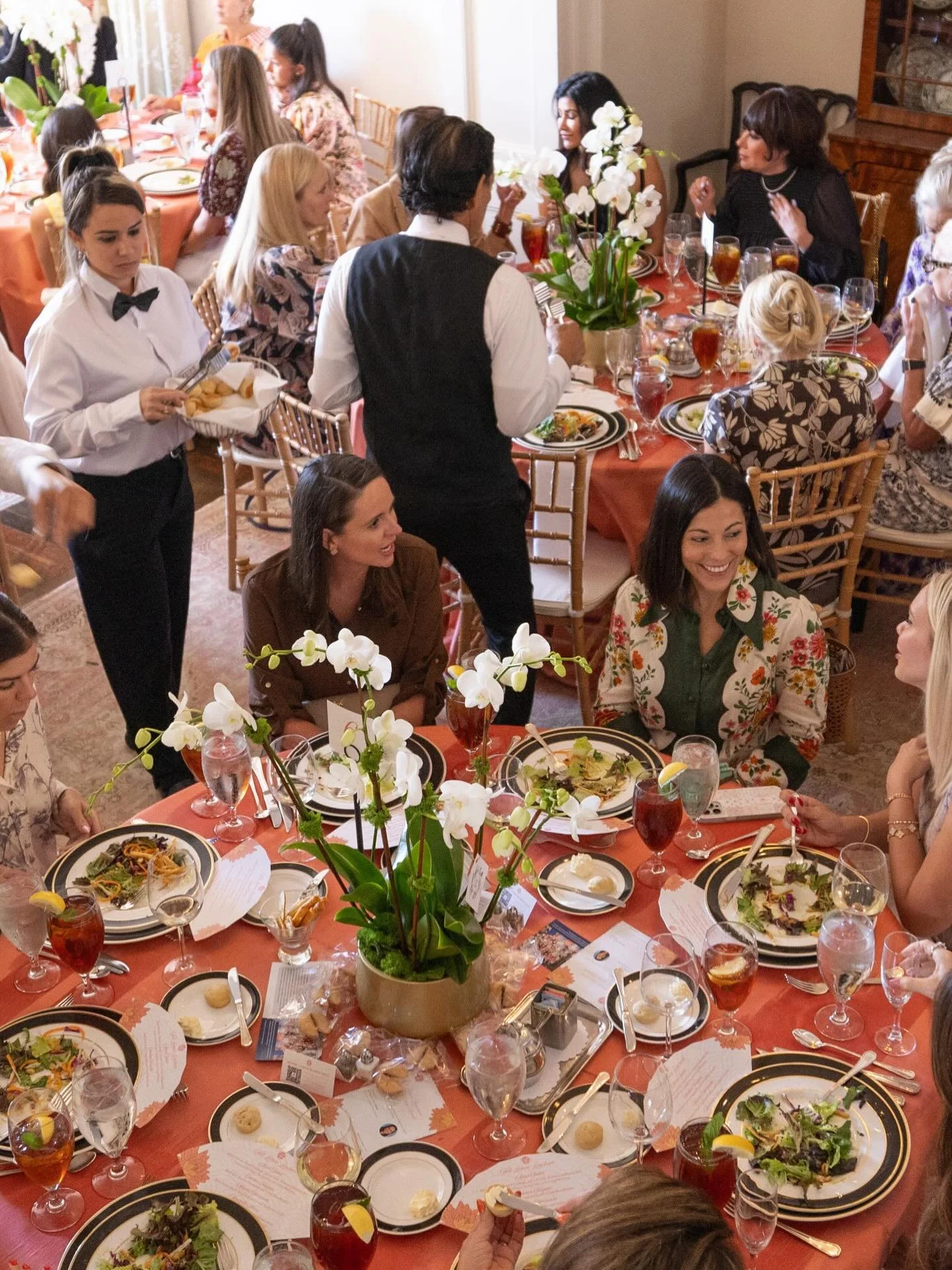 Remember to reserve your spot at our first lecture luncheon of the season - BREAKING NEW GROUND IN WOMEN&rsquo;S HEALTH: The Science of Hormonal Aging. Link in bio to purchase tickets. We have already sold half the event&rsquo;s tables, so don&rsquo;