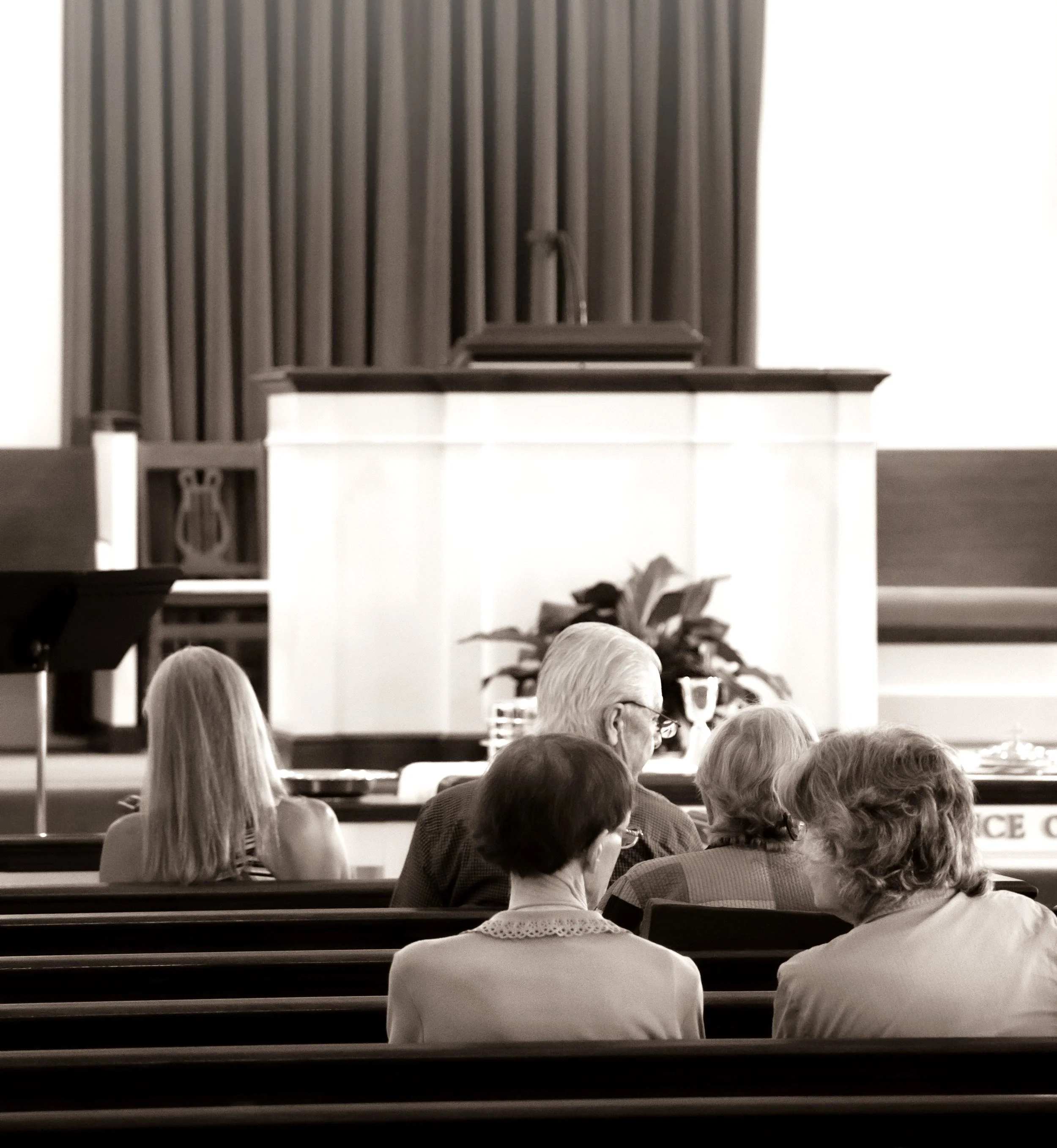 Congregation at Bethel OPC in Leesburg, VA. The view is toward the pulpit.