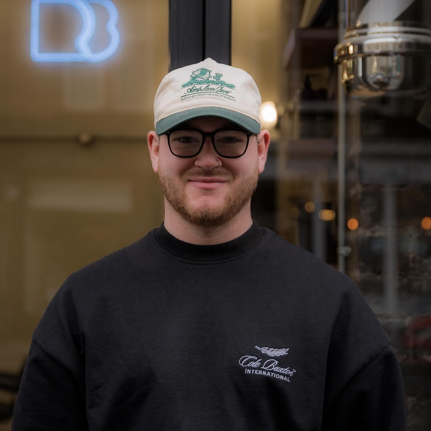 G! Aka  @grahamoc_hair &ndash; the powerhouse of infectious laughter and incredible enthusiasm for the trade! His passion is not just infectious it&rsquo;s the fuel that helps ignites the entire atmosphere in Bruntsfield!

💙 #ragandbonebarbershop #l