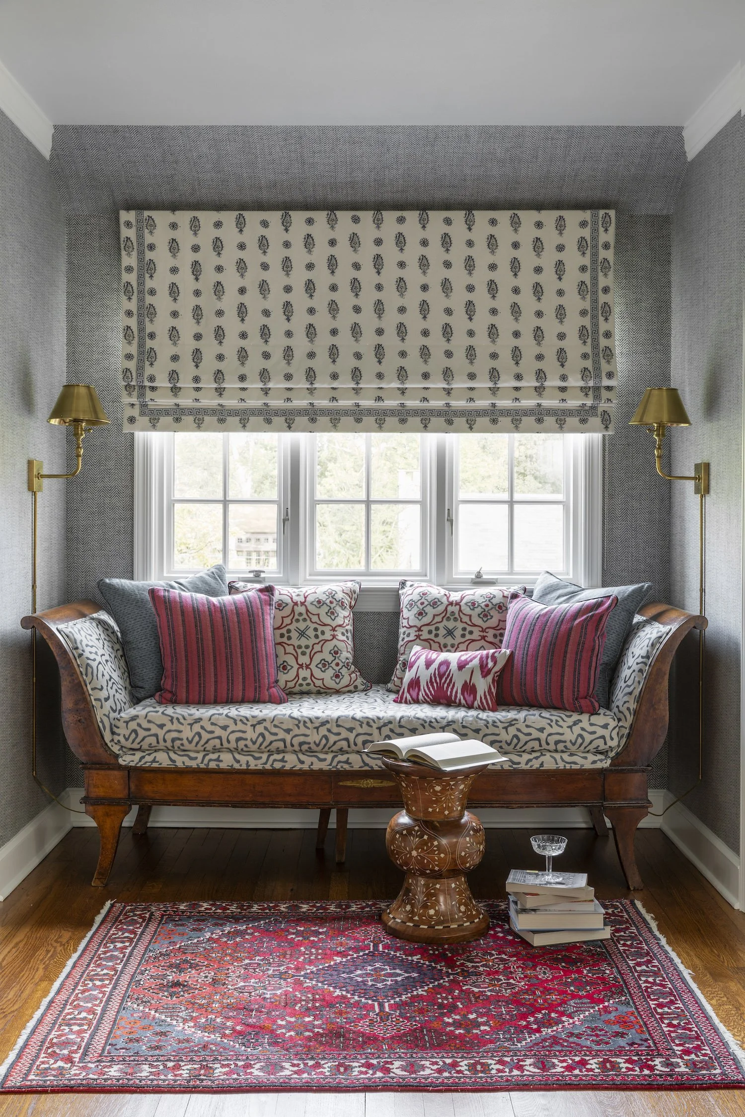 Master Bedroom - Vignette A