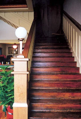 4_stairway_new.jpg