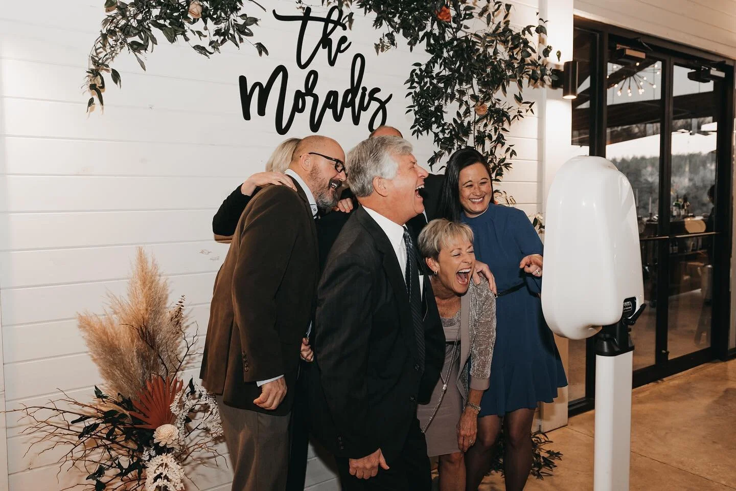 A fun way to add a little extra to your party!! ✨✨our photobooth&hellip; easy to use, fun to try, great for laughs like these ✨✨

📸: the talented, @m_graceo 

#alabamaweddings 
#birminghamweddings
#birminghamdj #weddingdj #photoboothwedding