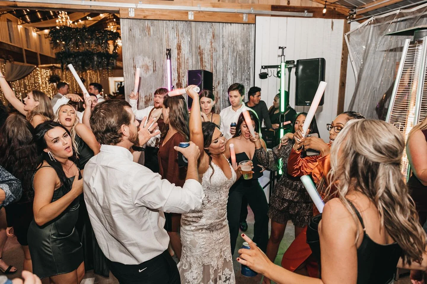 'Cause we're the party people night and day
Livin' crazy that's the only way
‼️‼️

#alabamaweddings #weddingdj #birminghamwedding #birminghamdj