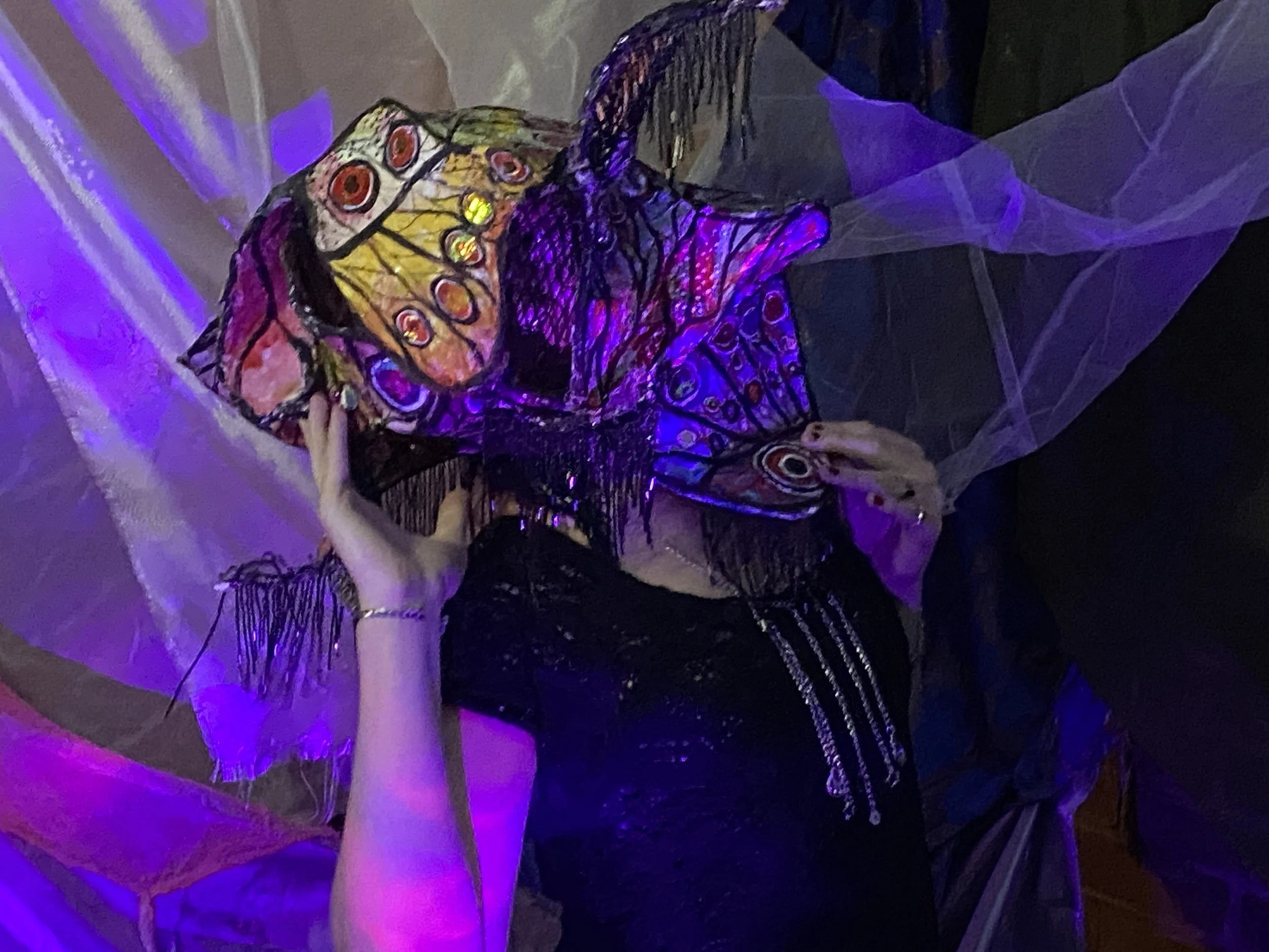 SadieMaskOn.JPG