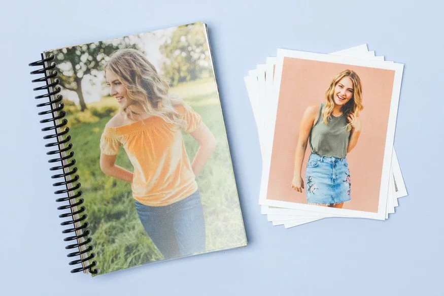 whcc_proof_prints_senior_with_white_boarder_loose_and_black_spiral_bound-proofs.jpg