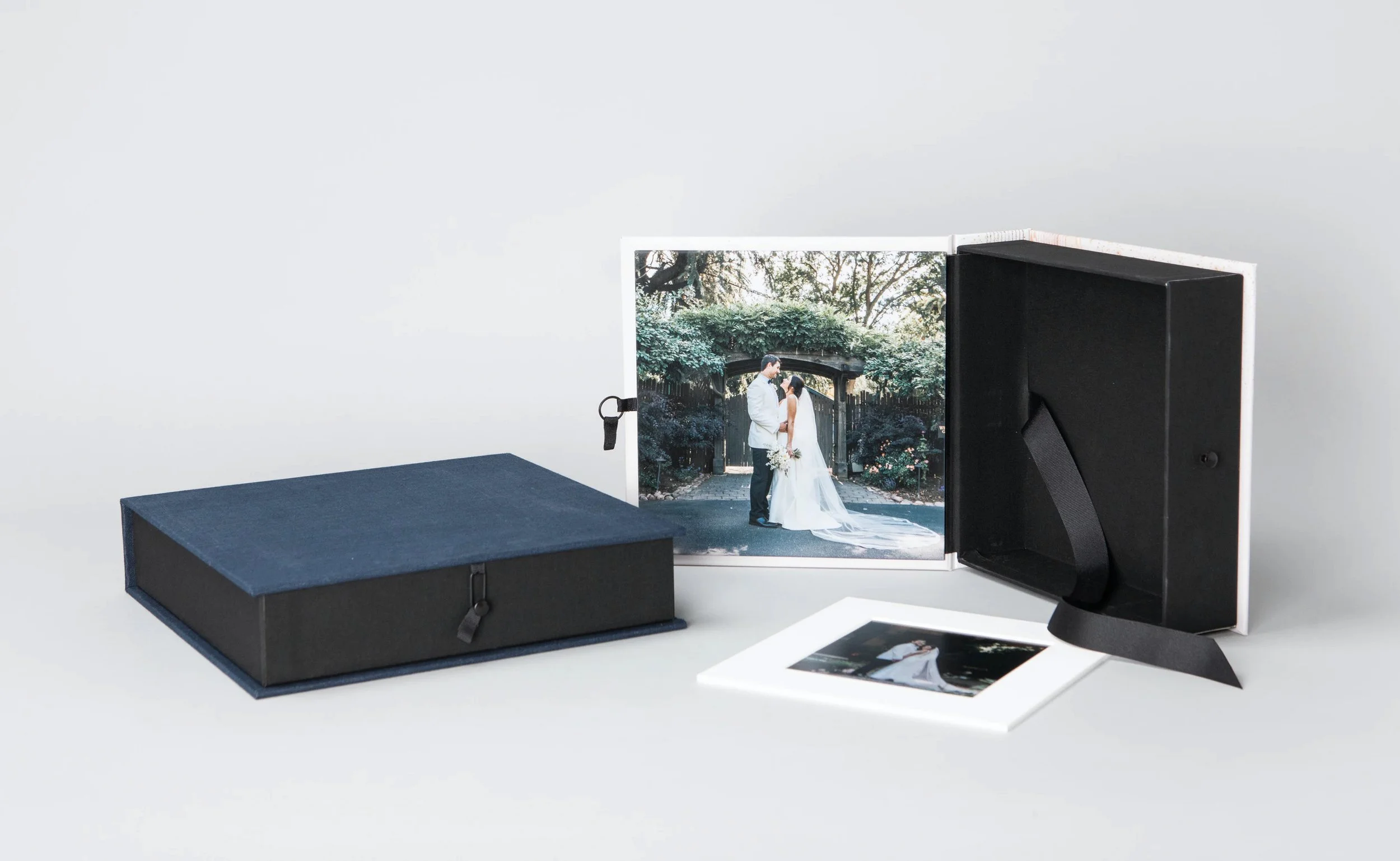 whcc_navy-material-cover-square-wedding-image-box.jpg