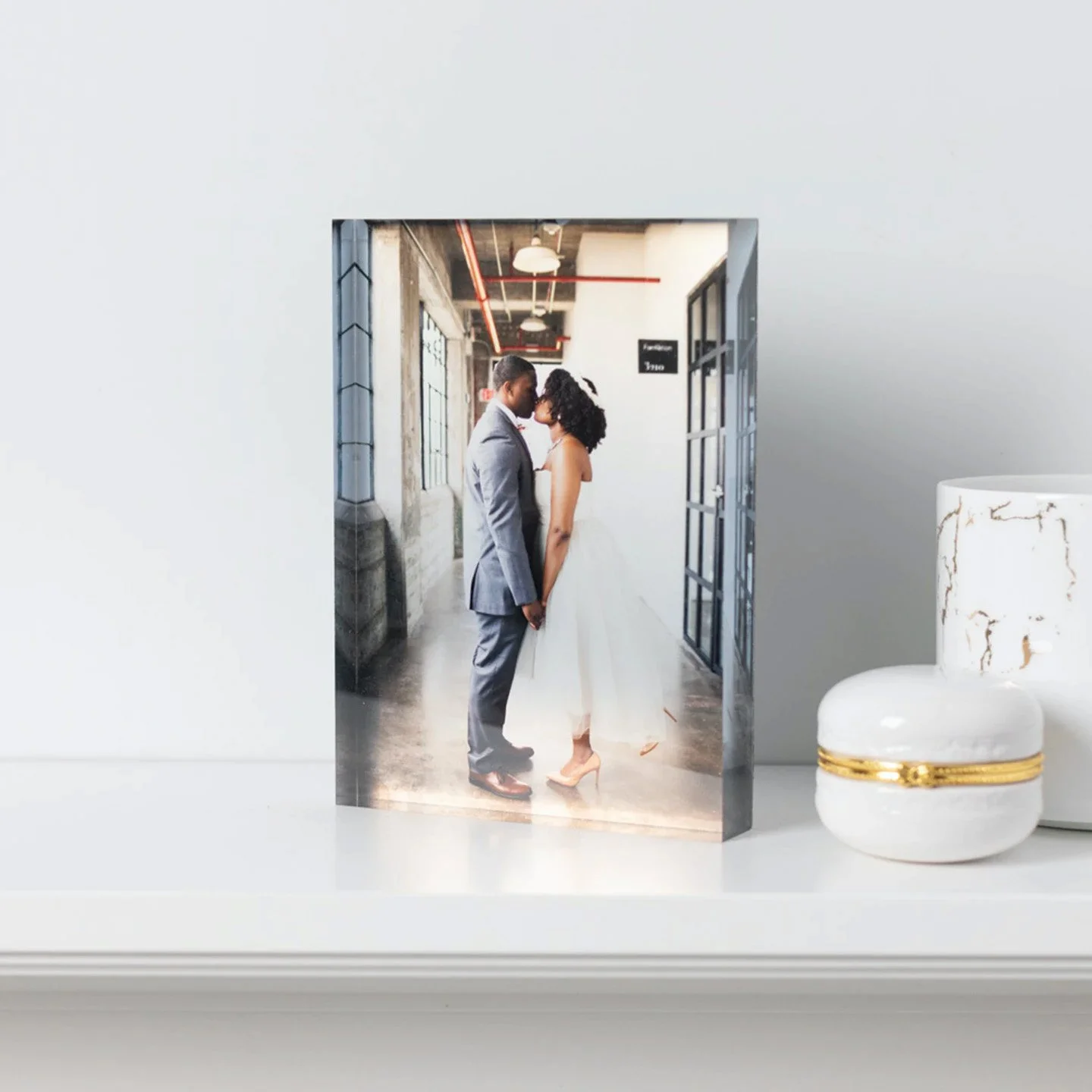 whcc_wedding-acrylic-block_lifestyle.jpg