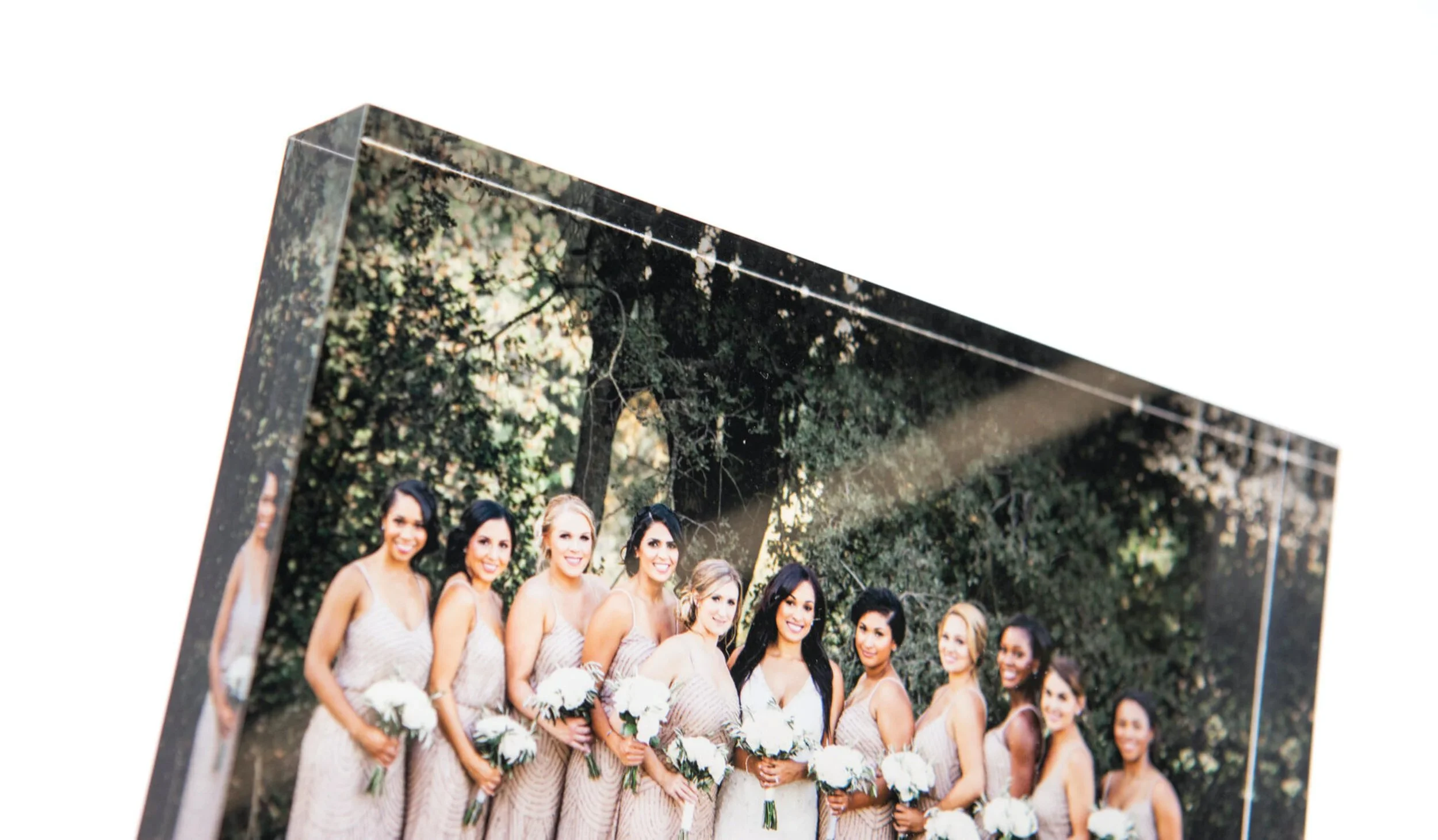 whcc_acrylic-block_detail_reflective-surface_01.jpg
