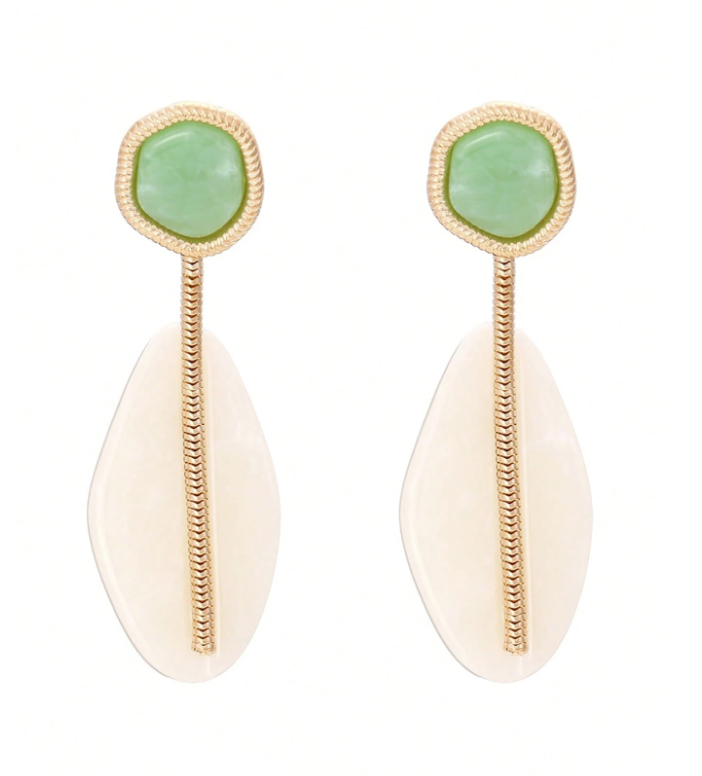 Geometric resin earring.png