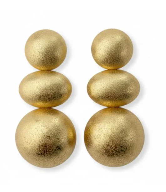 Water drop earring 2.png