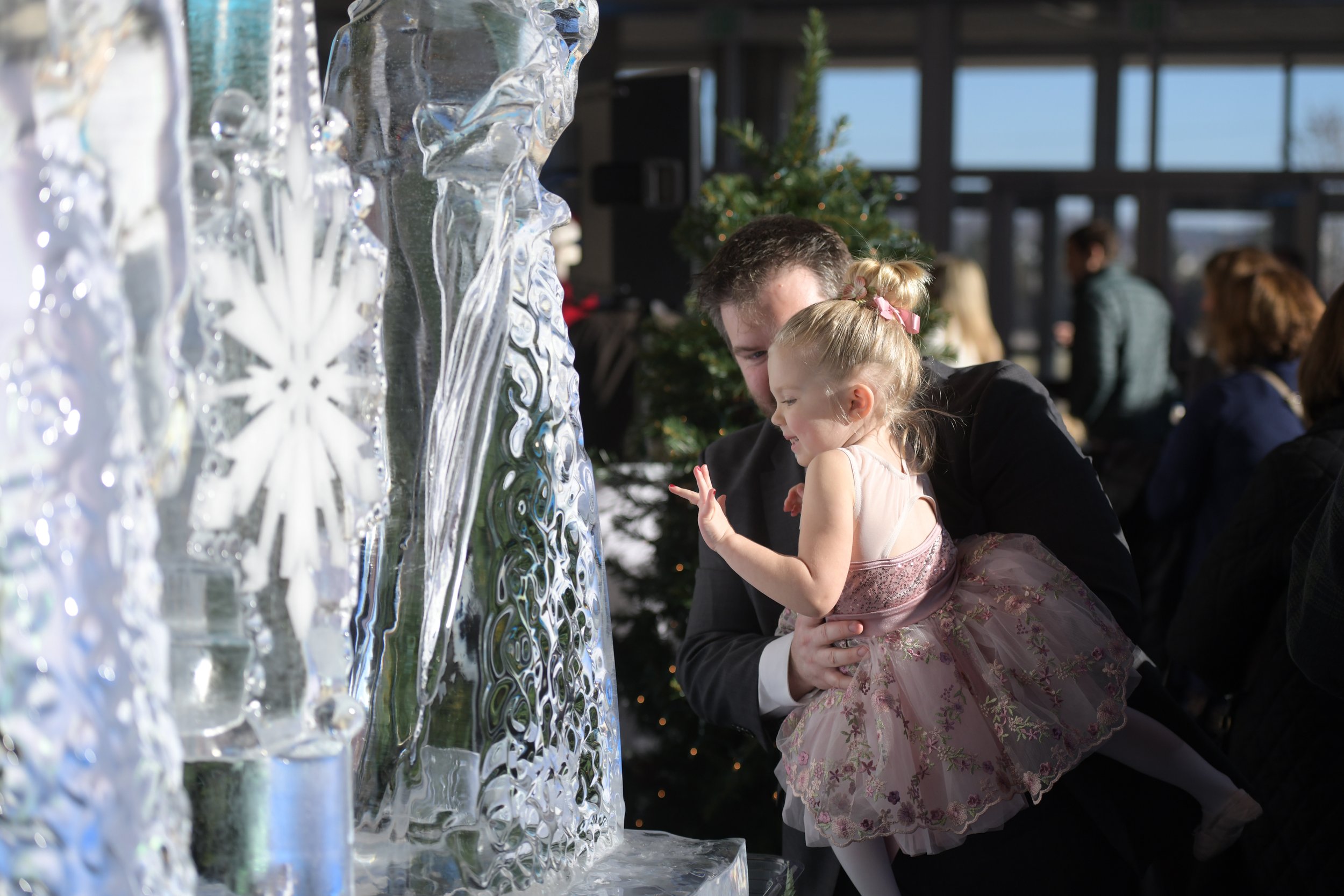 BCA Lobby Dec 2019 WOW-17.jpg