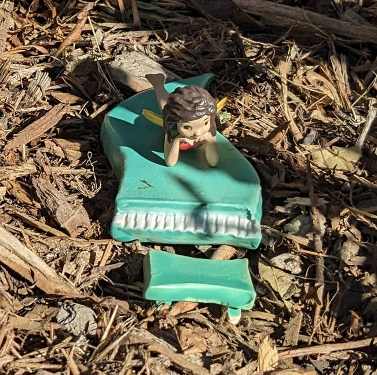 Huchiun Park Emeryville