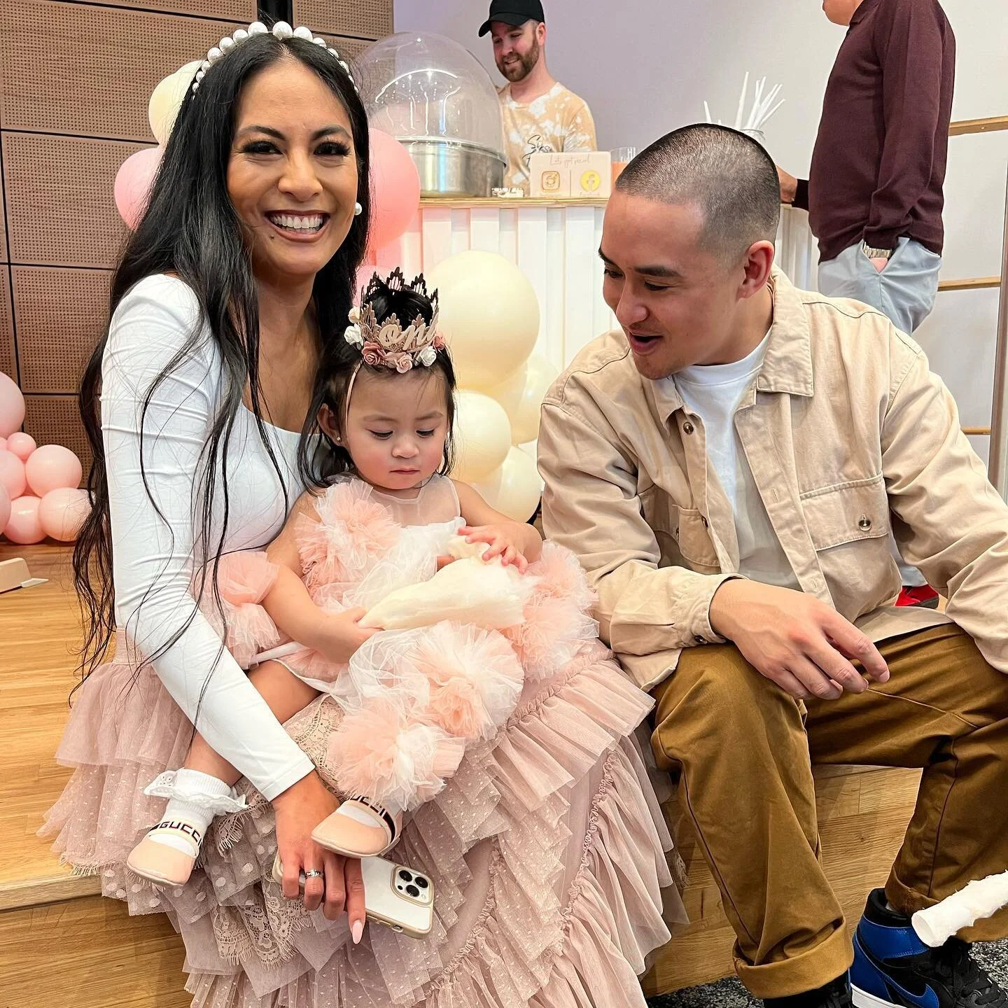 An extra sweet Happy Birthday to Princess Nylah💖
.
Cotton Candy clouds were the cherry on top of this beautiful celebration! Thank you for having us🫶🏽✨
.
Garland: @issaballoonparty