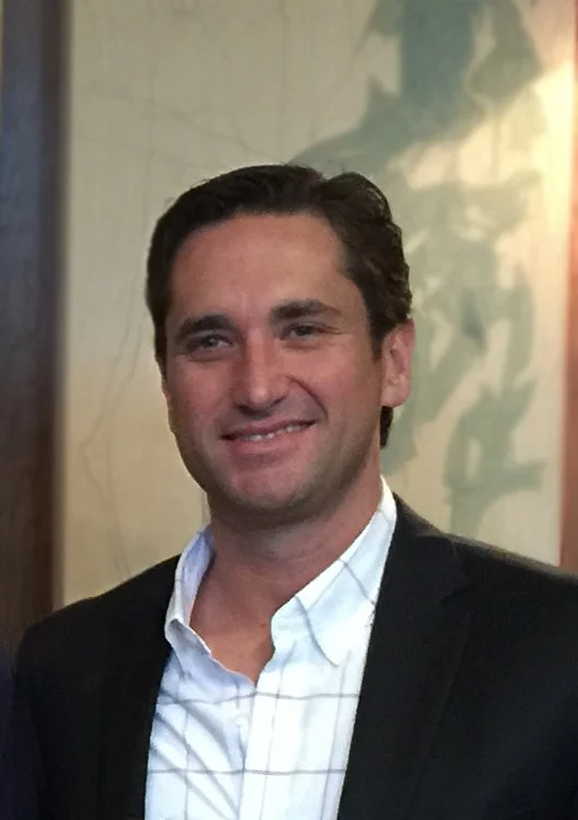 Bob Obit (blurred).jpg