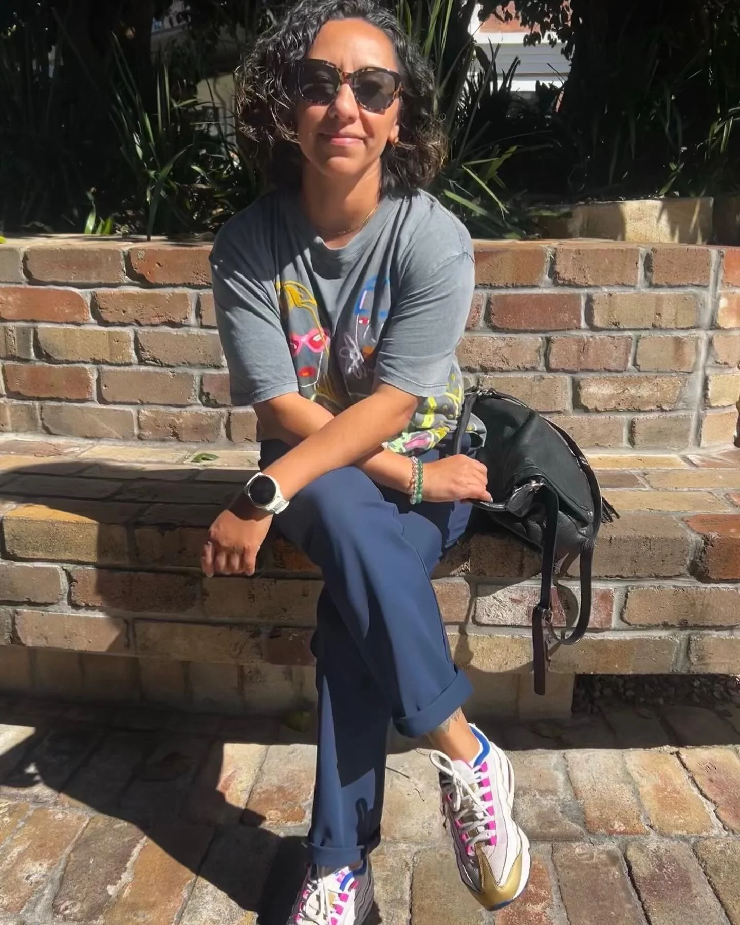 Mood ✨
#lululemon functional pants - fabric fit for the gym, tailored details fit for the office.